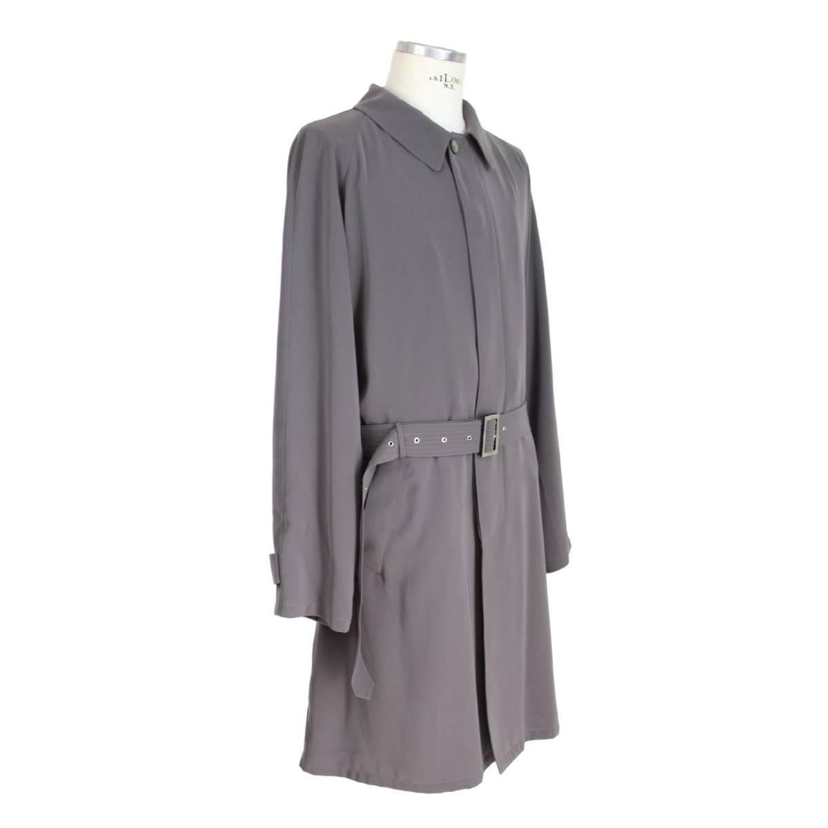 Giorgio Armani vintage trench coat gray pearl classico 56 1980s overcoat suit In Excellent Condition In Brindisi, IT