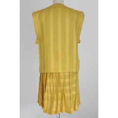 Byblos vintage linen yellow suit dress shirt skirt size 40 it made italy 1980s