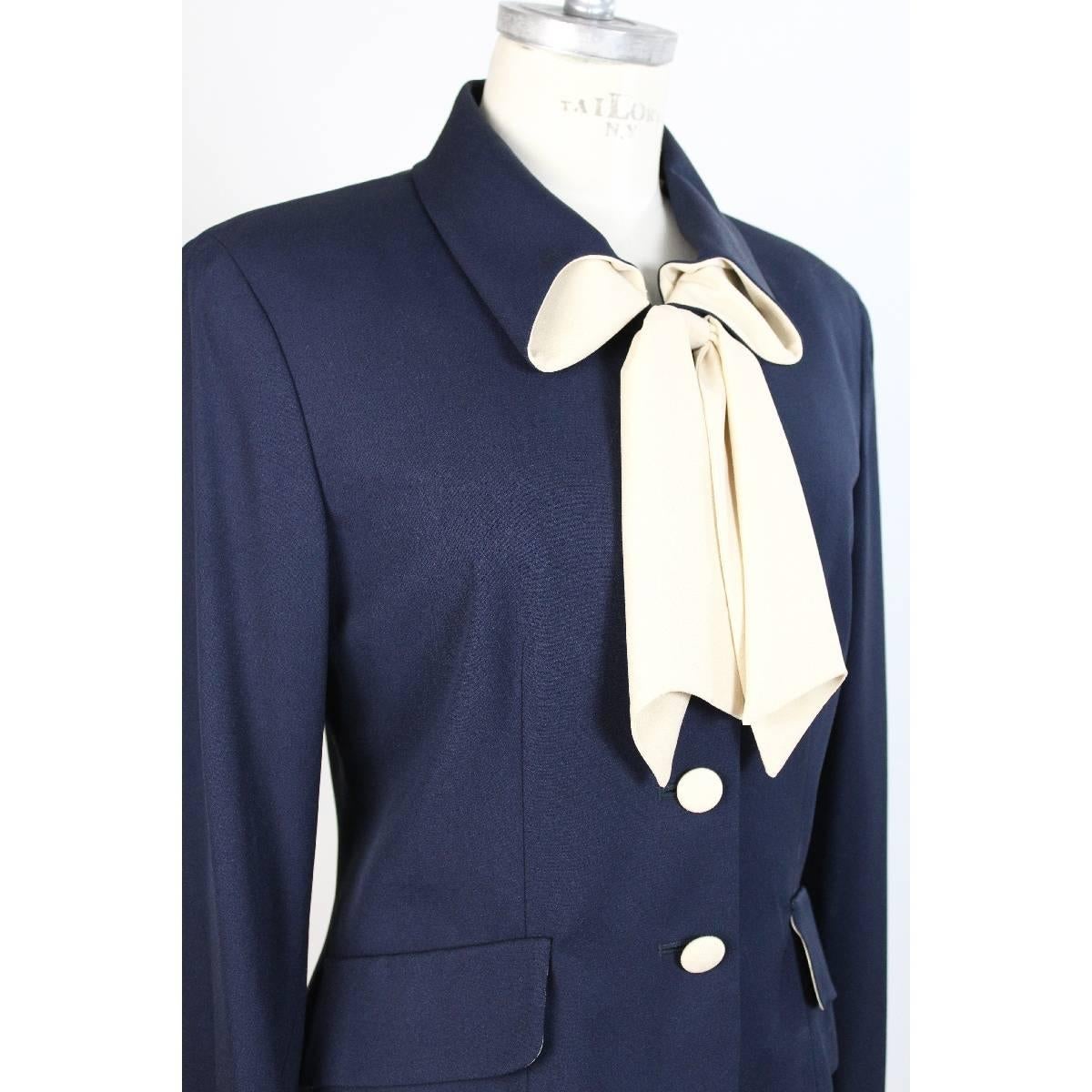 Moschino Cheap and Chic vintage blu jacket women's size 44 it 1990s In Excellent Condition In Brindisi, IT
