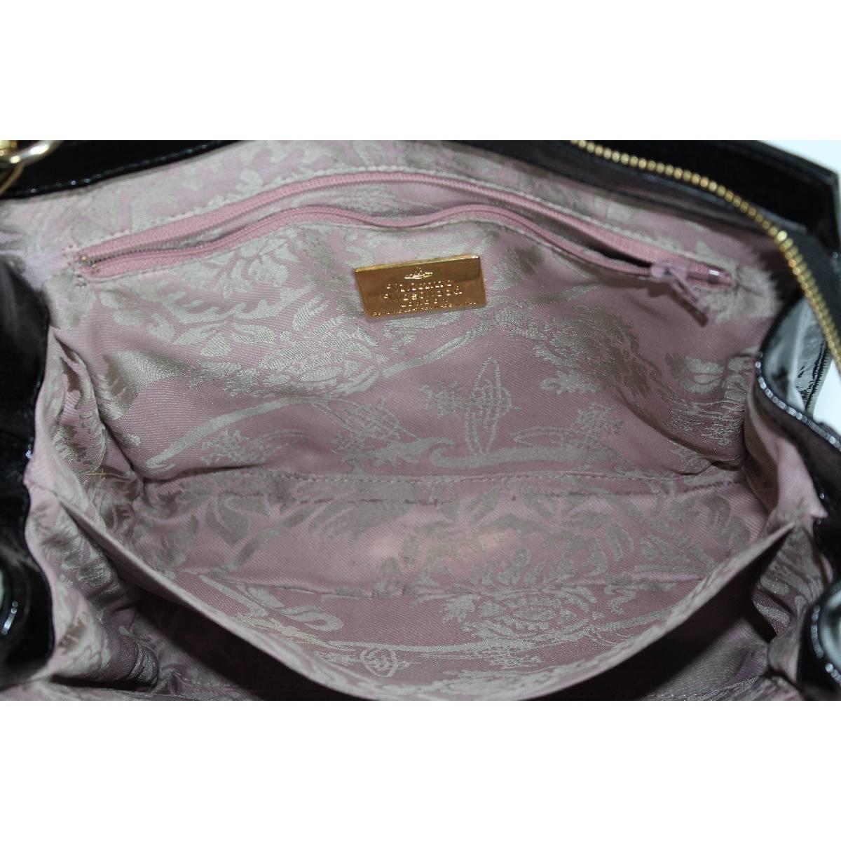 Vivienne Westwood vintage black gold leather pony skin shoulder bag made italy In Excellent Condition In Brindisi, IT
