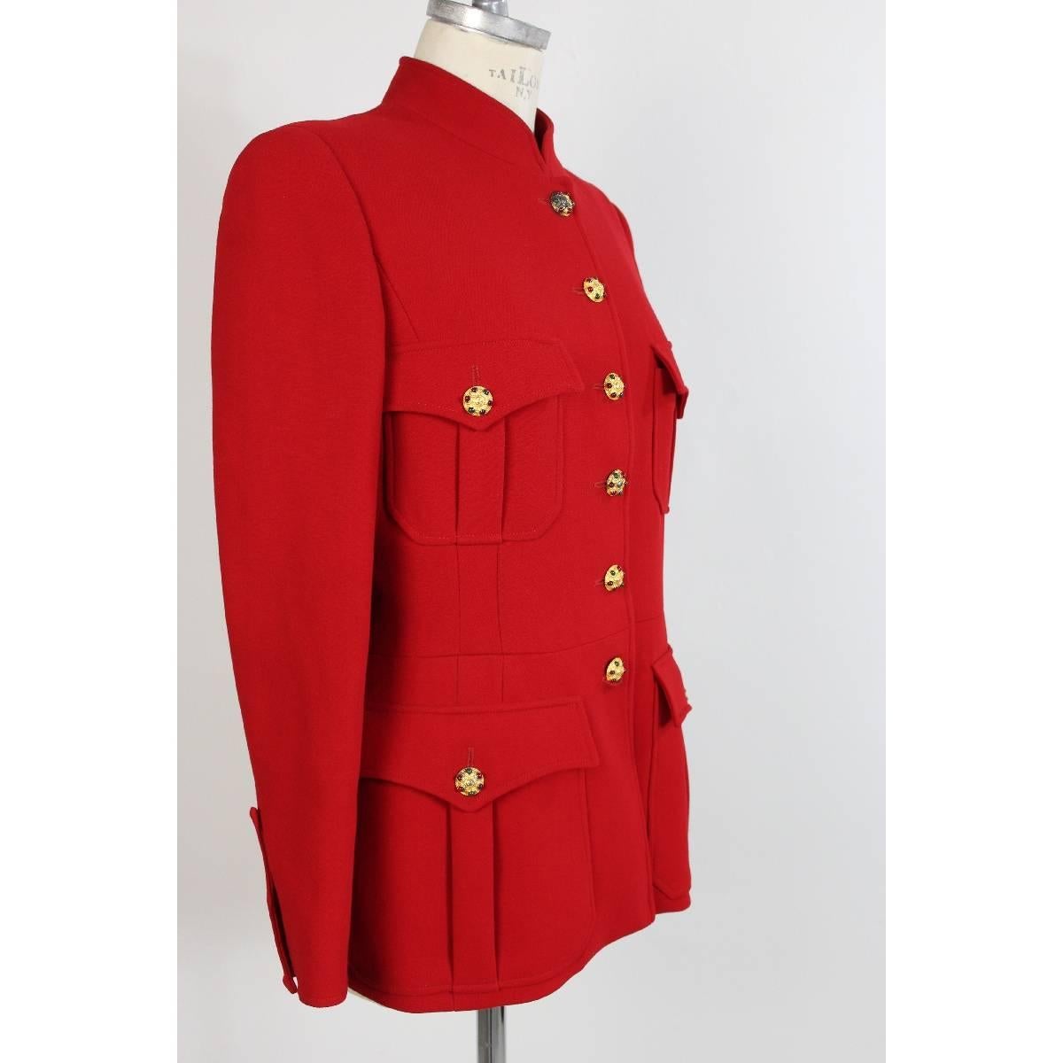 Chanel Boutique vintage wool red jacket button jewel size 42 made france 1980s In Excellent Condition In Brindisi, IT