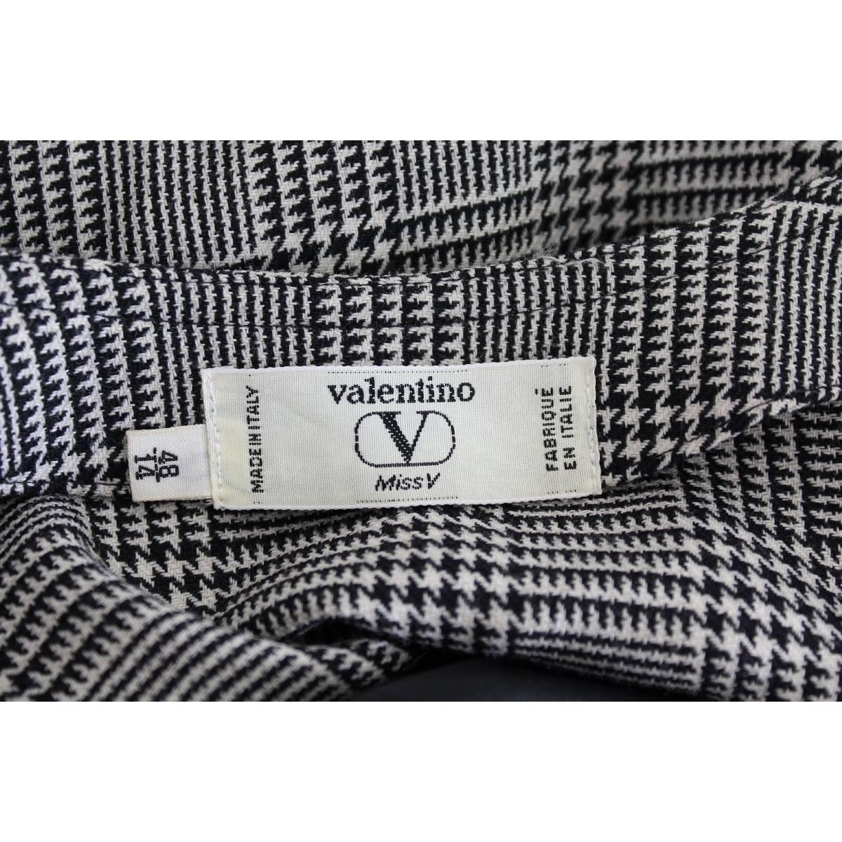 Valentino vintage wool check dress black and white size 48 mother of pearl butto 1