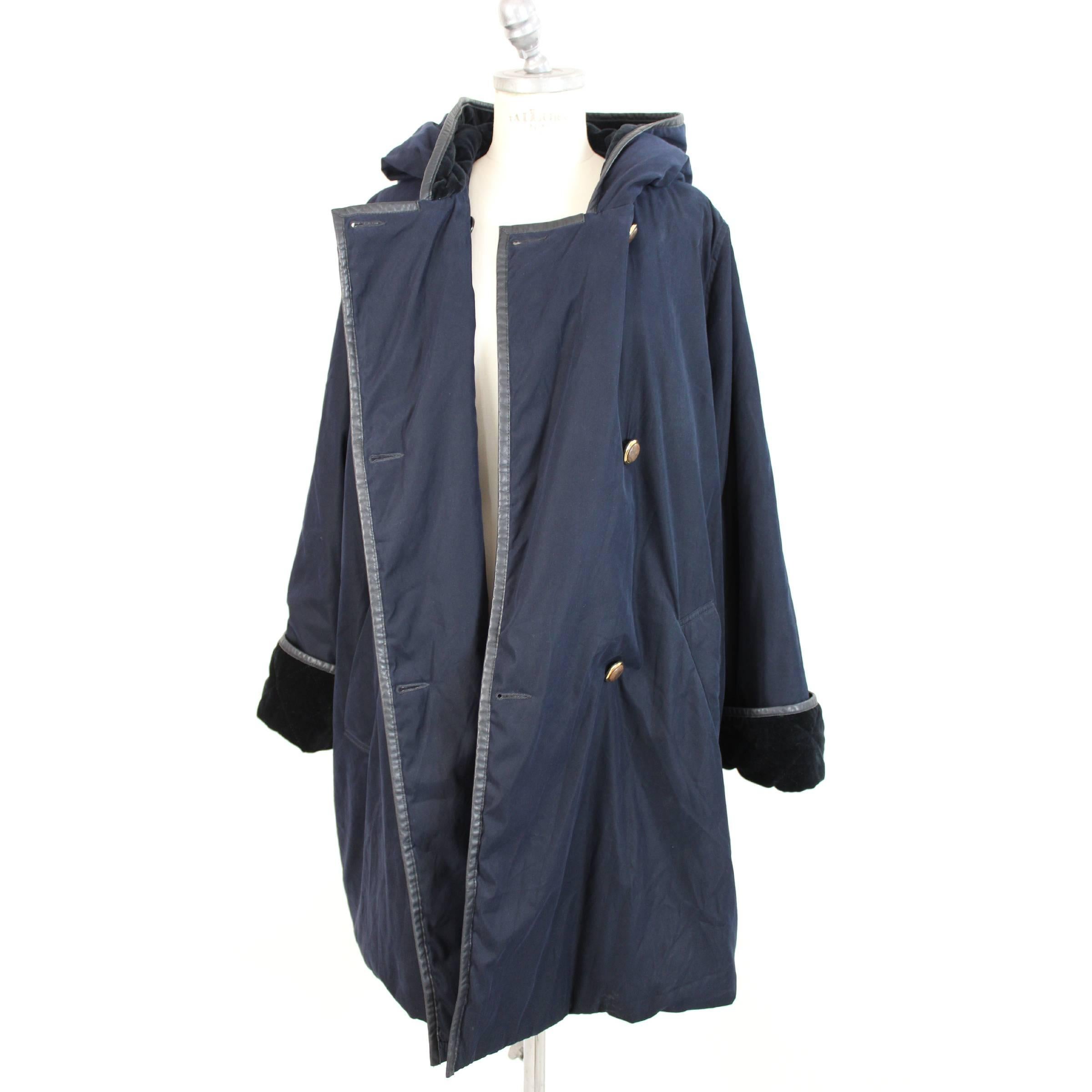 Max Mara Poncho Double Breasted Quilted Blue Italian Coat, 1990s For Sale 1
