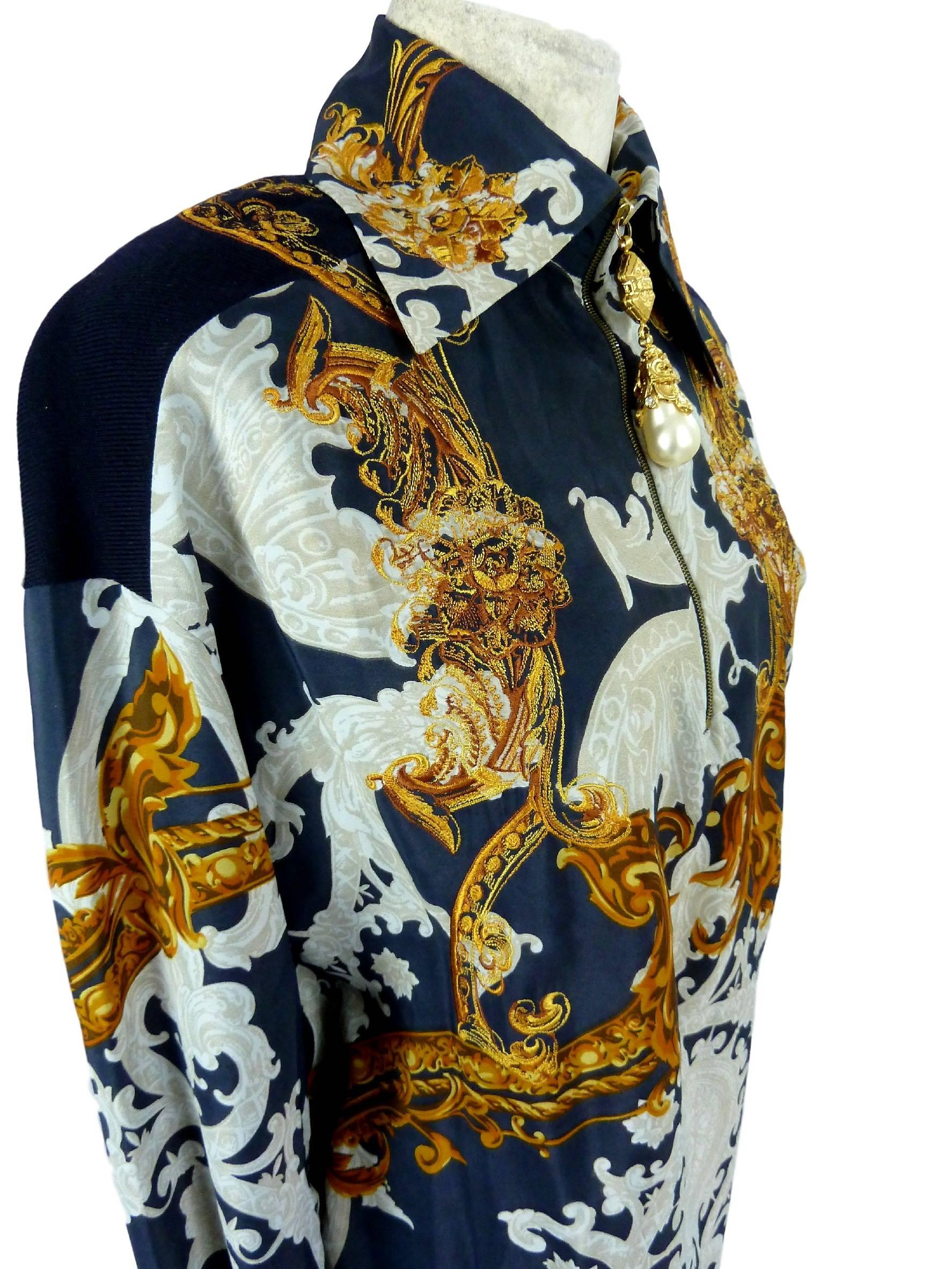 Gianfranco Ferrè baroque vintage blouse blue silk size 38 woman's 1980's In Excellent Condition In Brindisi, IT