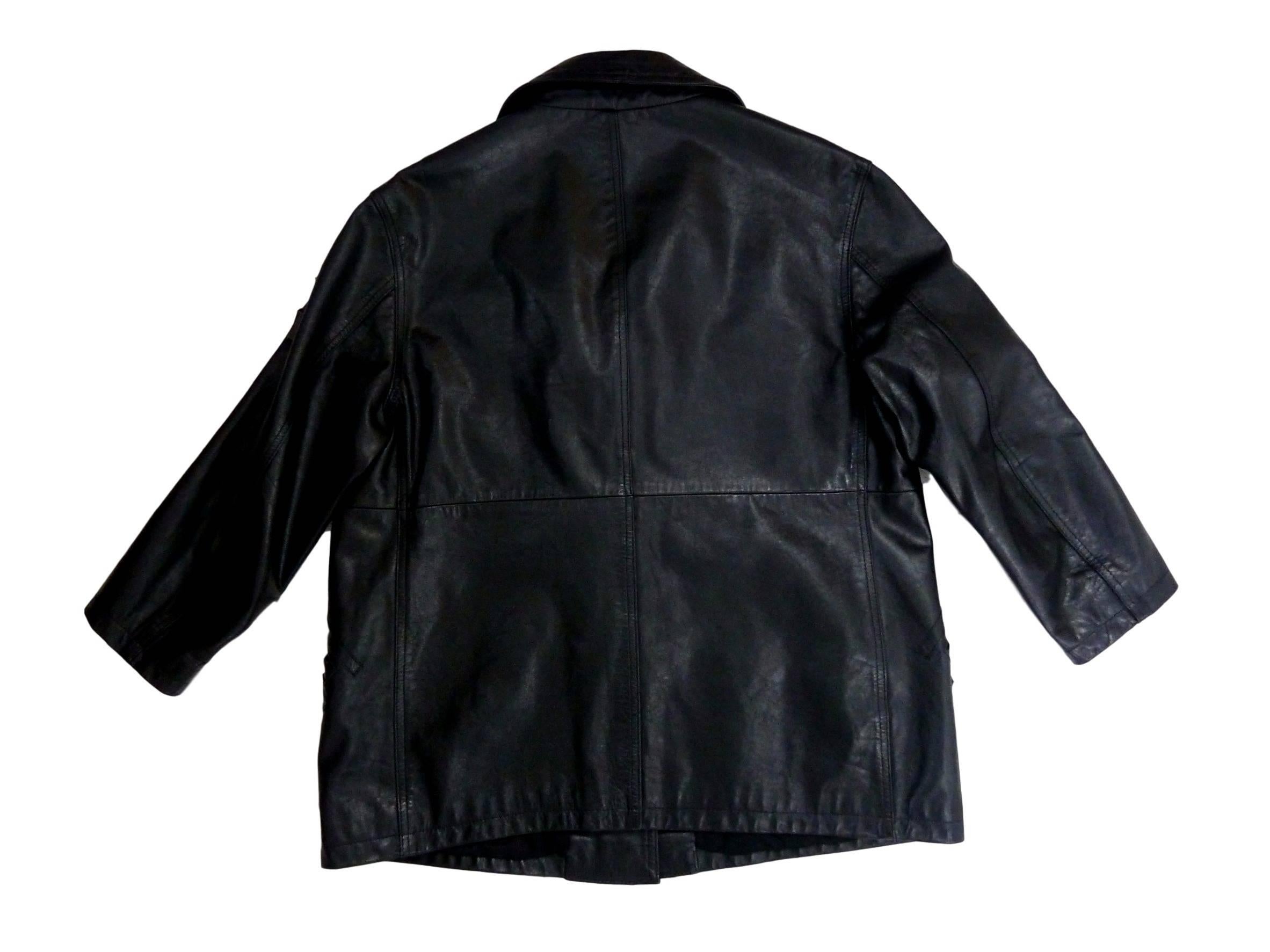 Black, genuine leather men's jacket. Button closure. Rare Gold Label. 

Black – 100% Leather – Size L (Italy) = 40 (US/UK).

Shoulders: 52 cm. 
Armpit to armpit: 62 cm. 
Sleeves: 56 cm. 
Length: 86 cm. 

Composition: 100% leather. 
Colour: Black.