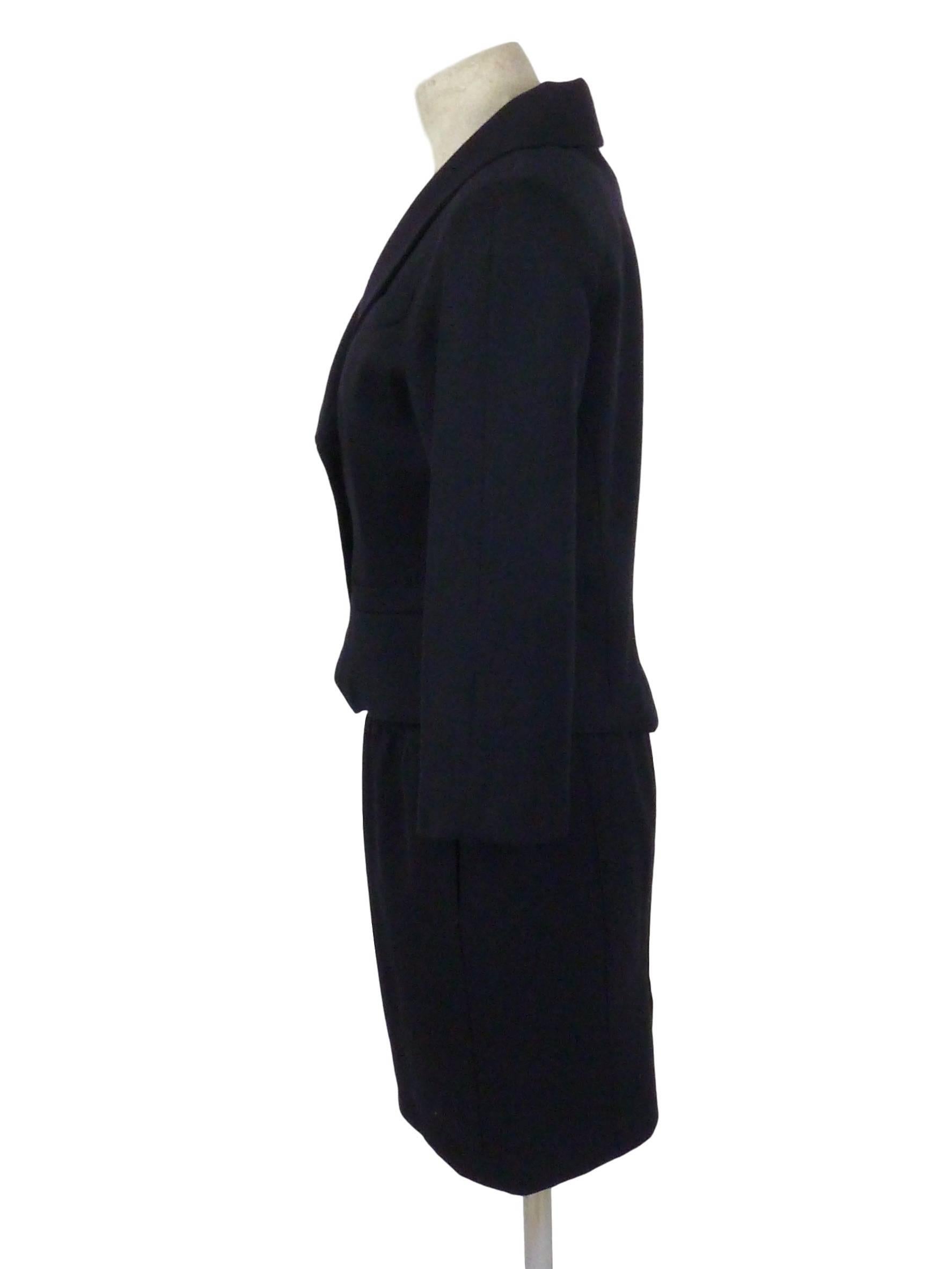 Fendi 365 vintage 1980s jacket and skirt set dress suit blue wool size 44  In Excellent Condition For Sale In Brindisi, IT