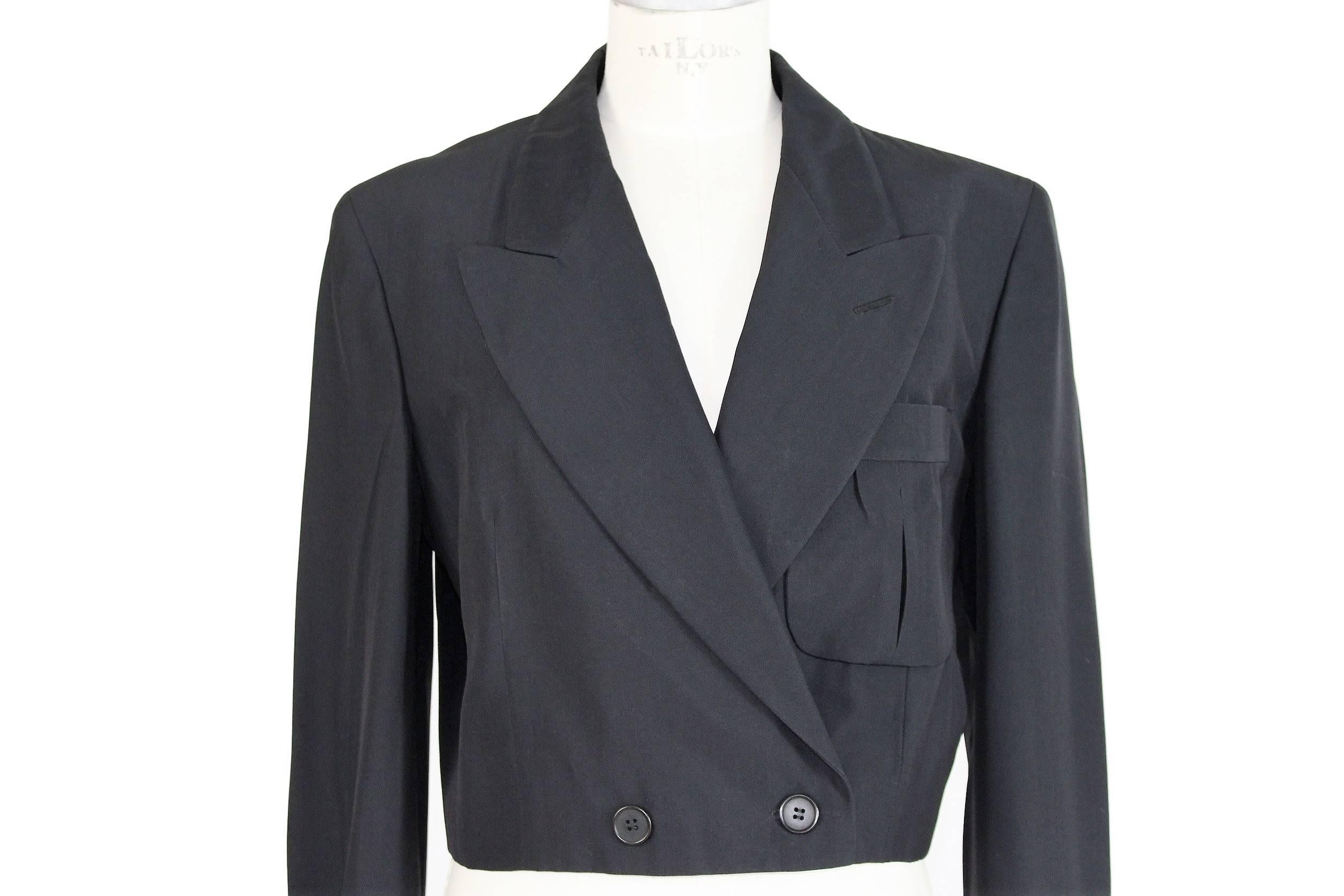 1990s Alberta Ferretti Black Bolero Jacket Bolero double Breasted In Excellent Condition For Sale In Brindisi, IT