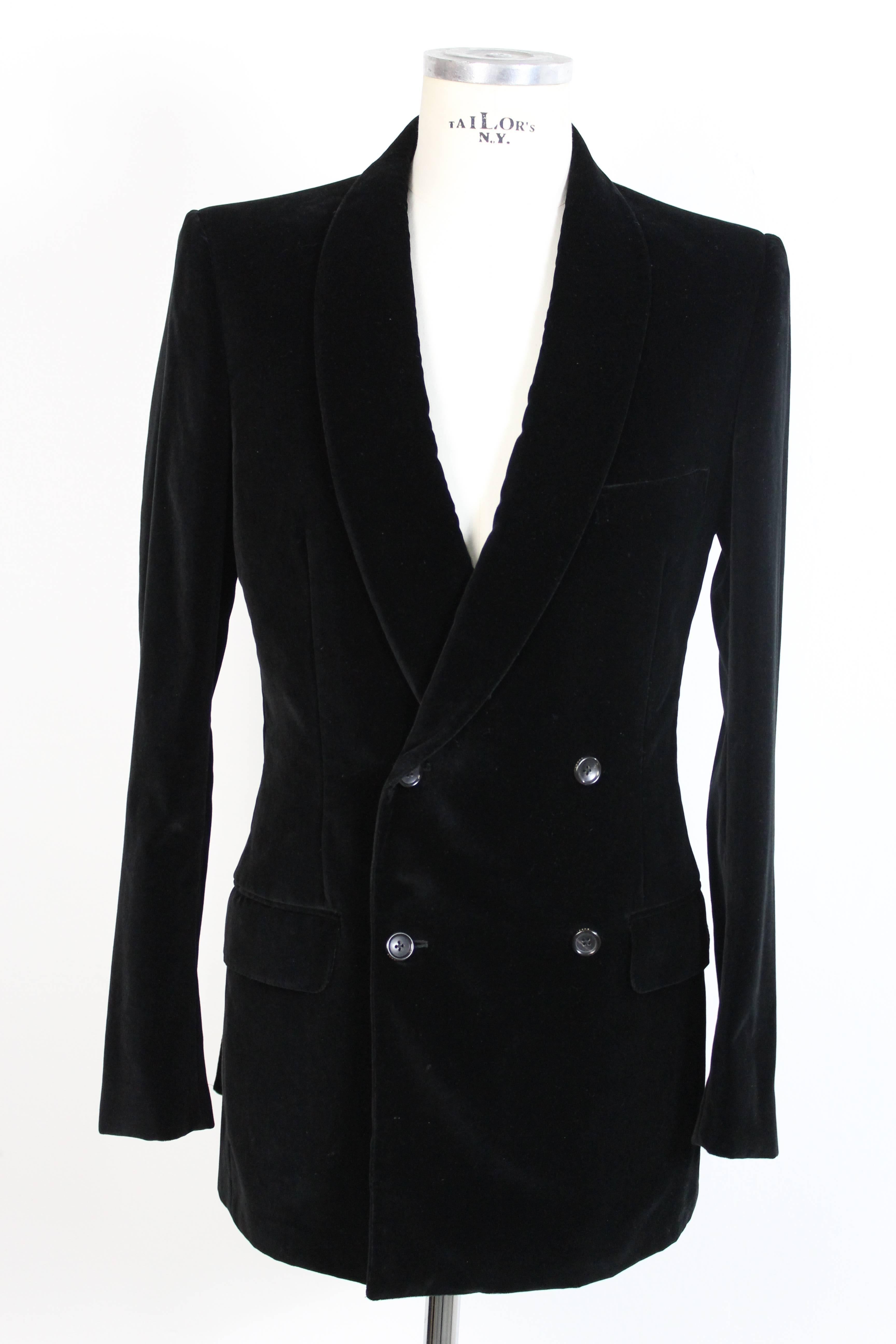 Tom Ford for Gucci men's ribbed cotton dress. Black, size 48, fantastic fit. 
The fabric is extremely quality cotton. The jacket is double-breasted and regular trousers. Made in Italy. It has never been worn.
Excellent vintage condition, like