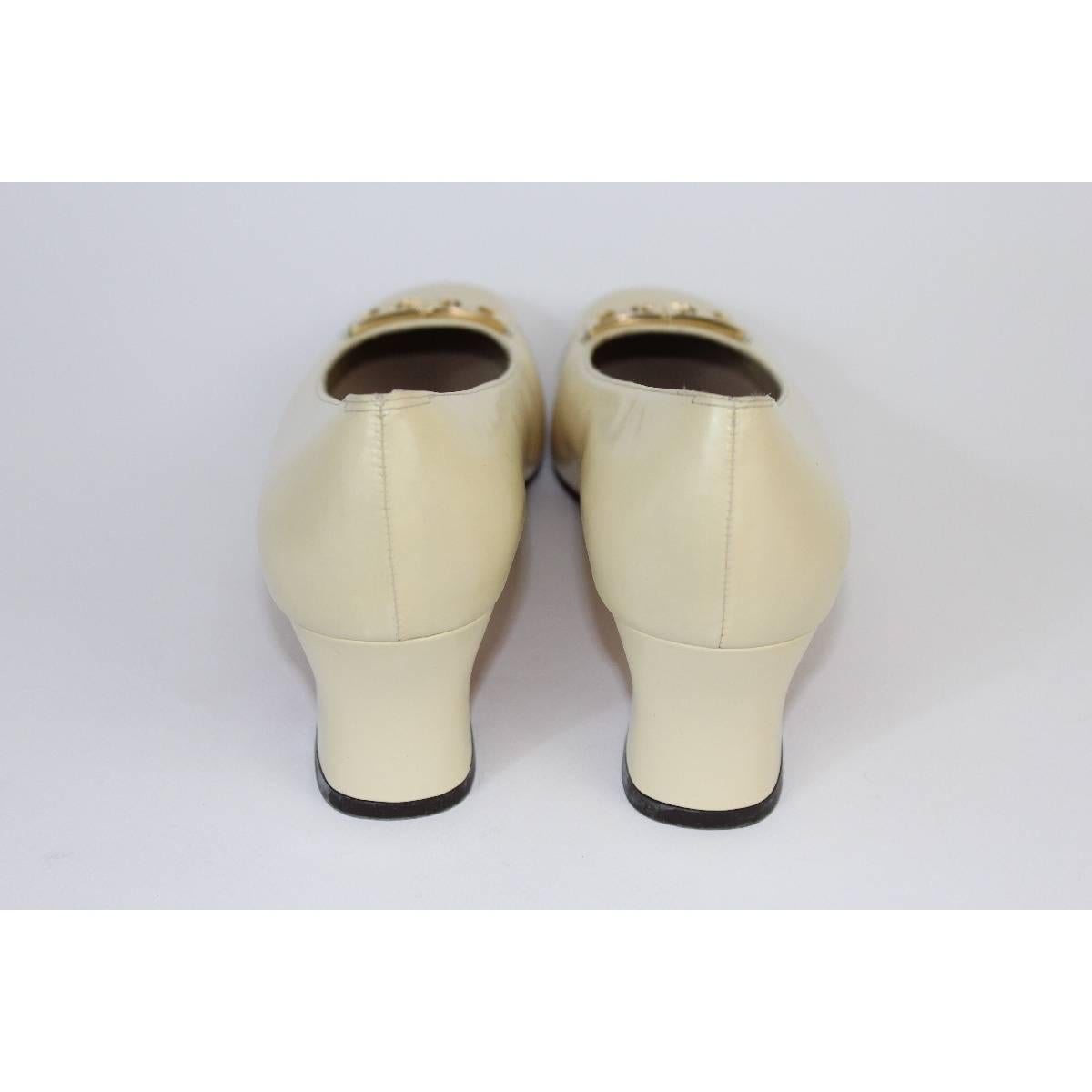 Salvatore Ferragamo ivory leather shoes NWT women's size 9 us made italy new  For Sale 2