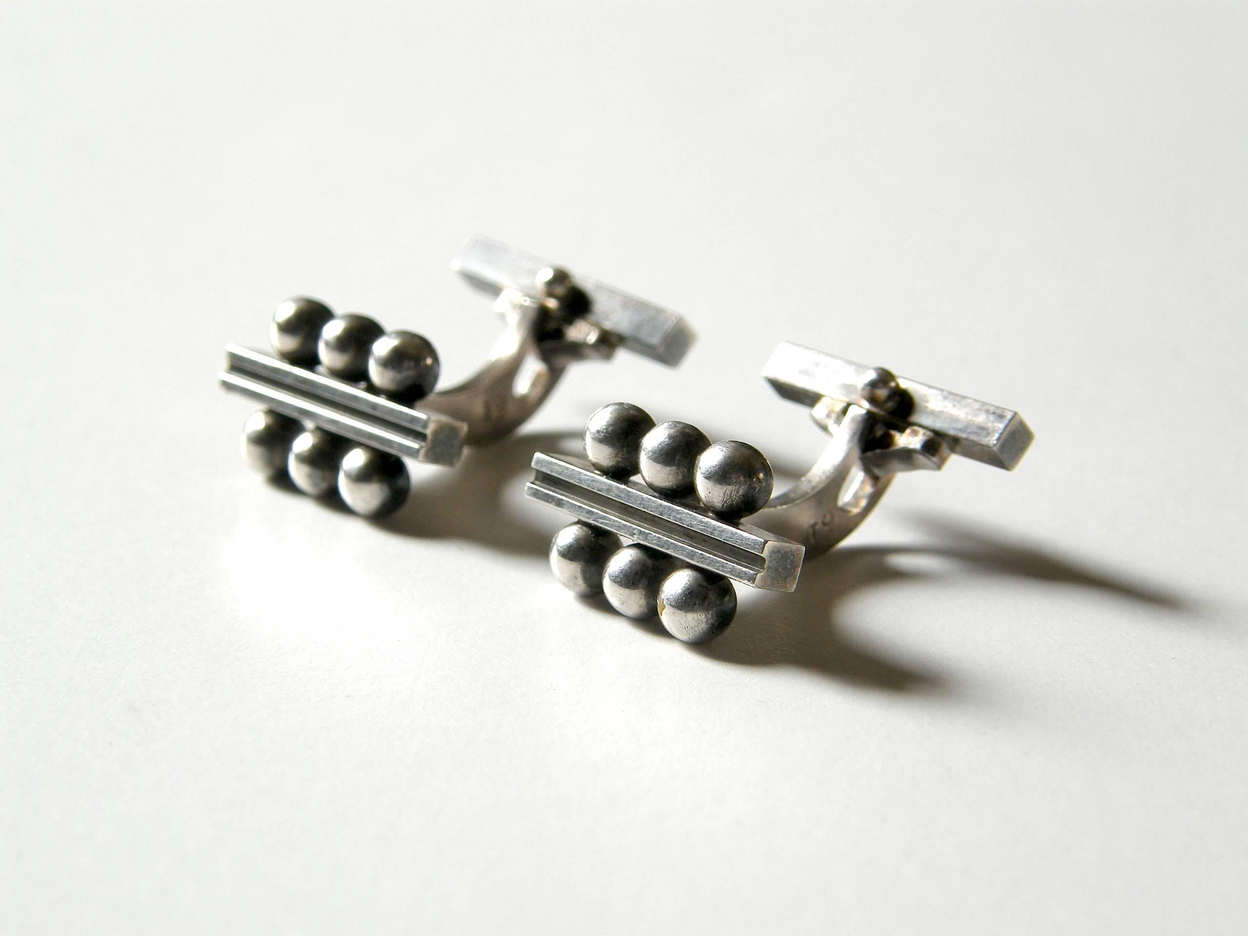 Harald Nielsen for Georg Jensen Sterling Geometric Cufflinks In Good Condition In Chicago, IL