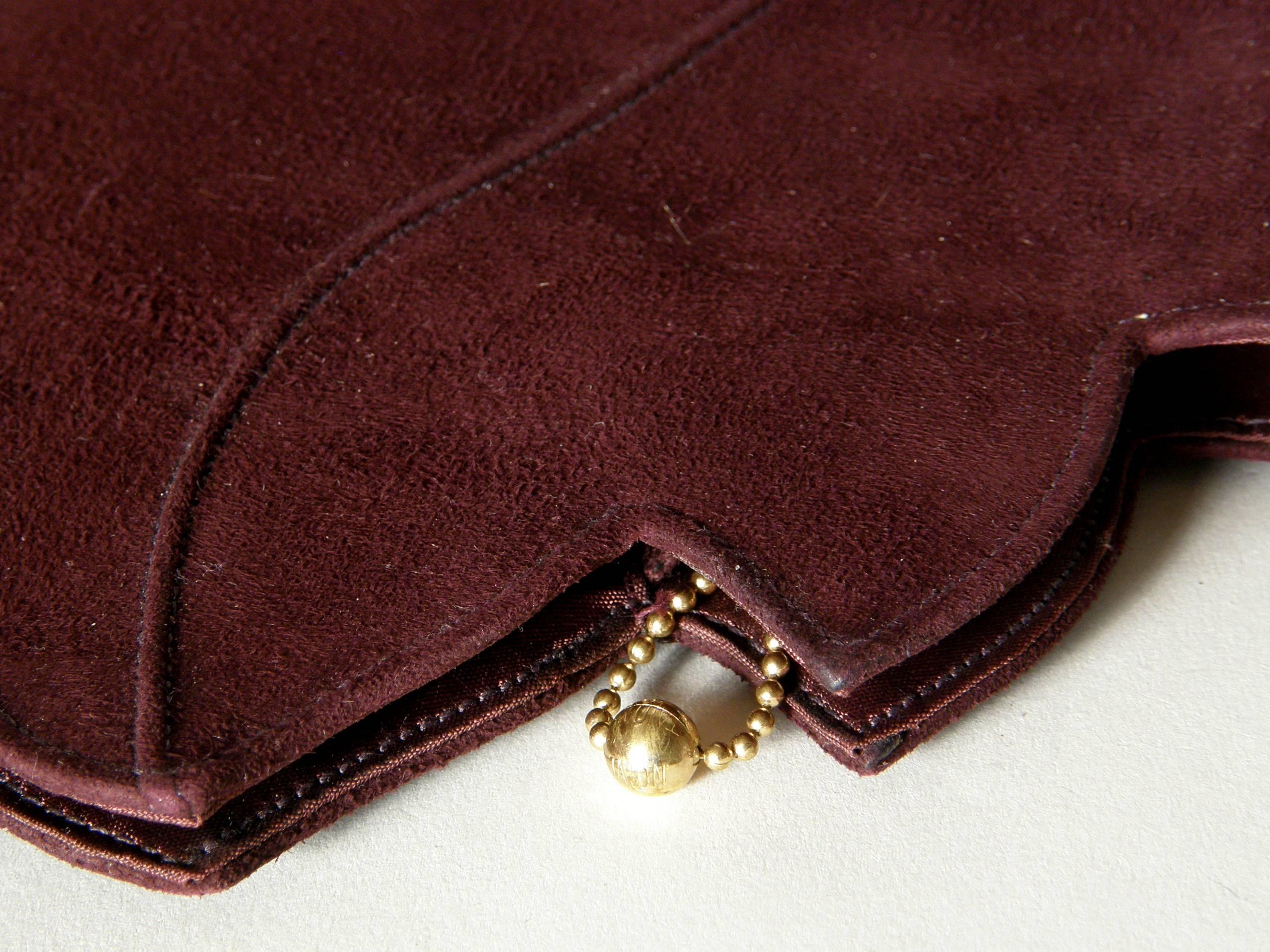 Curvaceous Falling Leaf Shaped Handbag in Aubergine Colored Suede In Good Condition In Chicago, IL