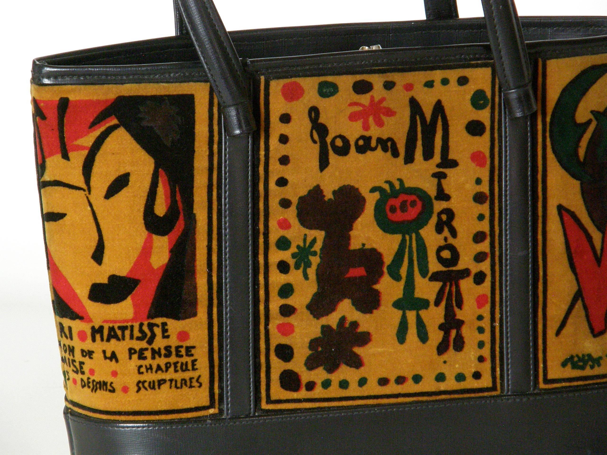 Souré Handbag with Modern Art Theme Printed Velveteen 1
