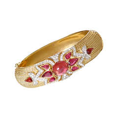 Vintage Trifari "Jewels of India" Ruby Bracelet