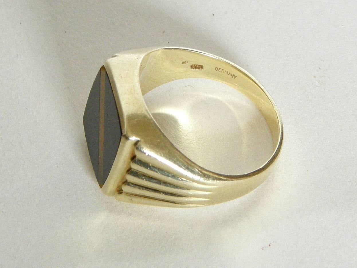 14K Gold Signet Style Ring 3