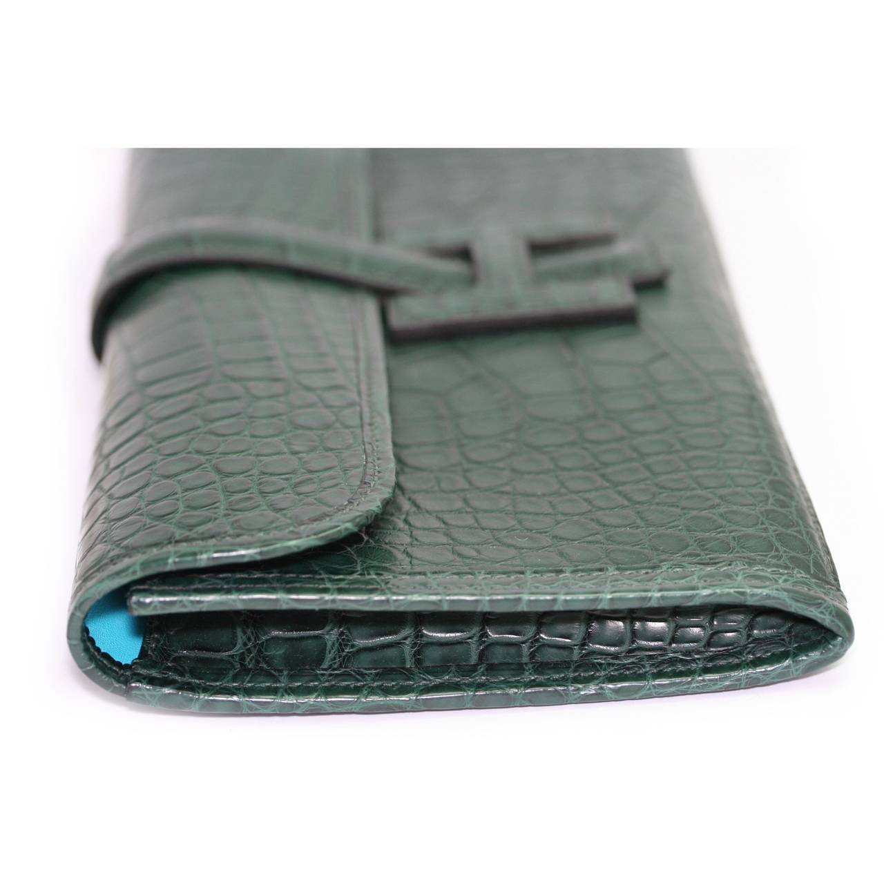 HERMES Jigé Titian green alligator and Aztec blue For Sale 2