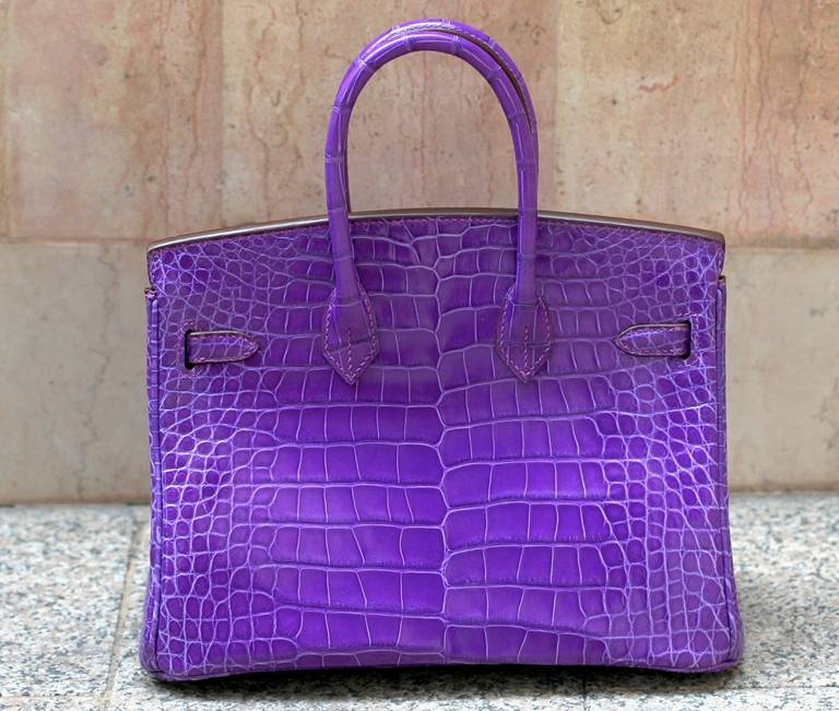 HERMES Birkin crocodile purple 25cm 2014 palladium hardware, sold with its original strap, padlock, rain protection bag, box, packaging, invoice 316