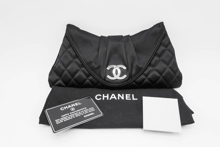 chanel moon clutch