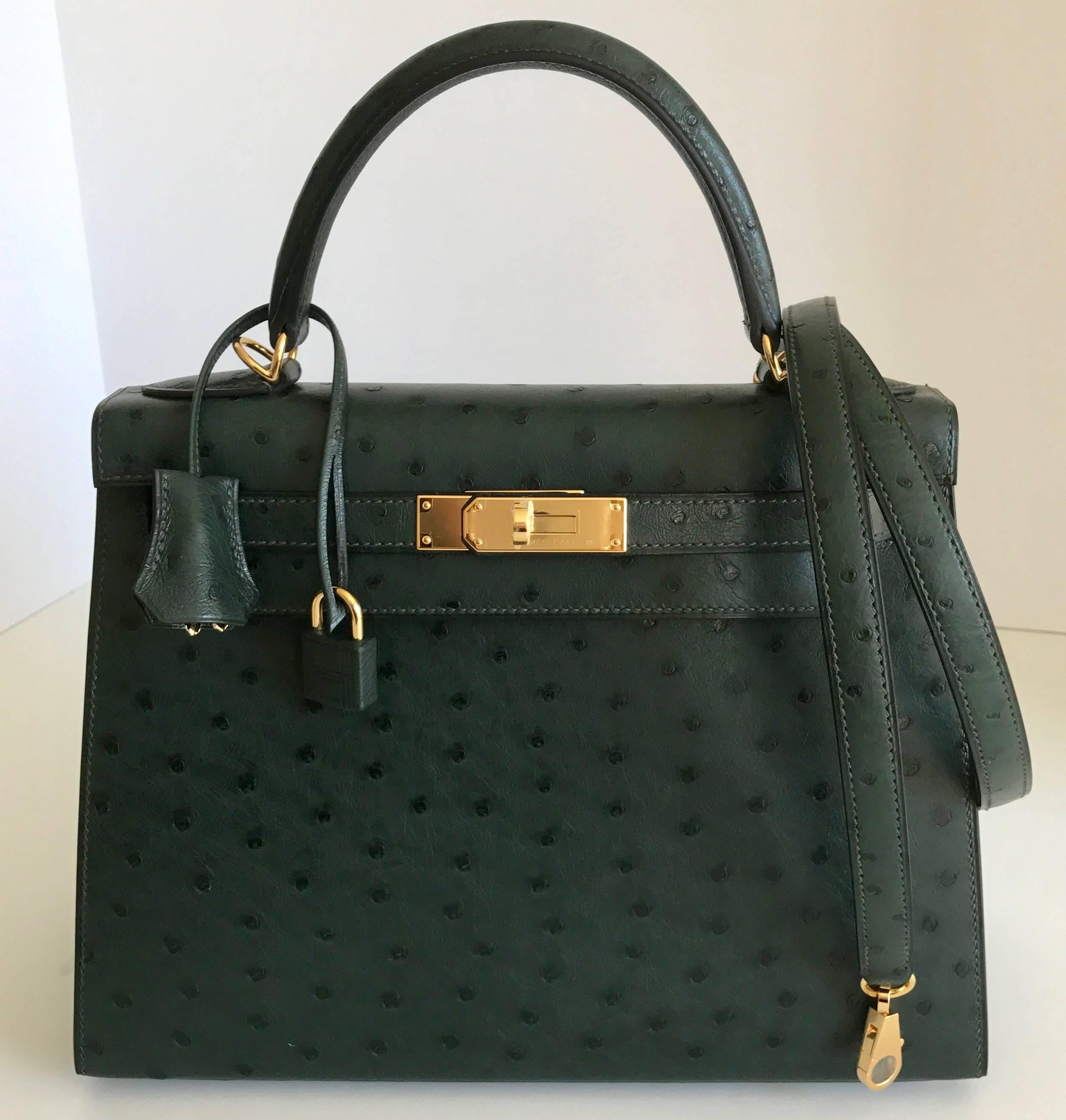 Hermes Kelly Sellier Ostrich Bag 28 Vert Titan Gold Hardware New In New Condition In West Chester, PA