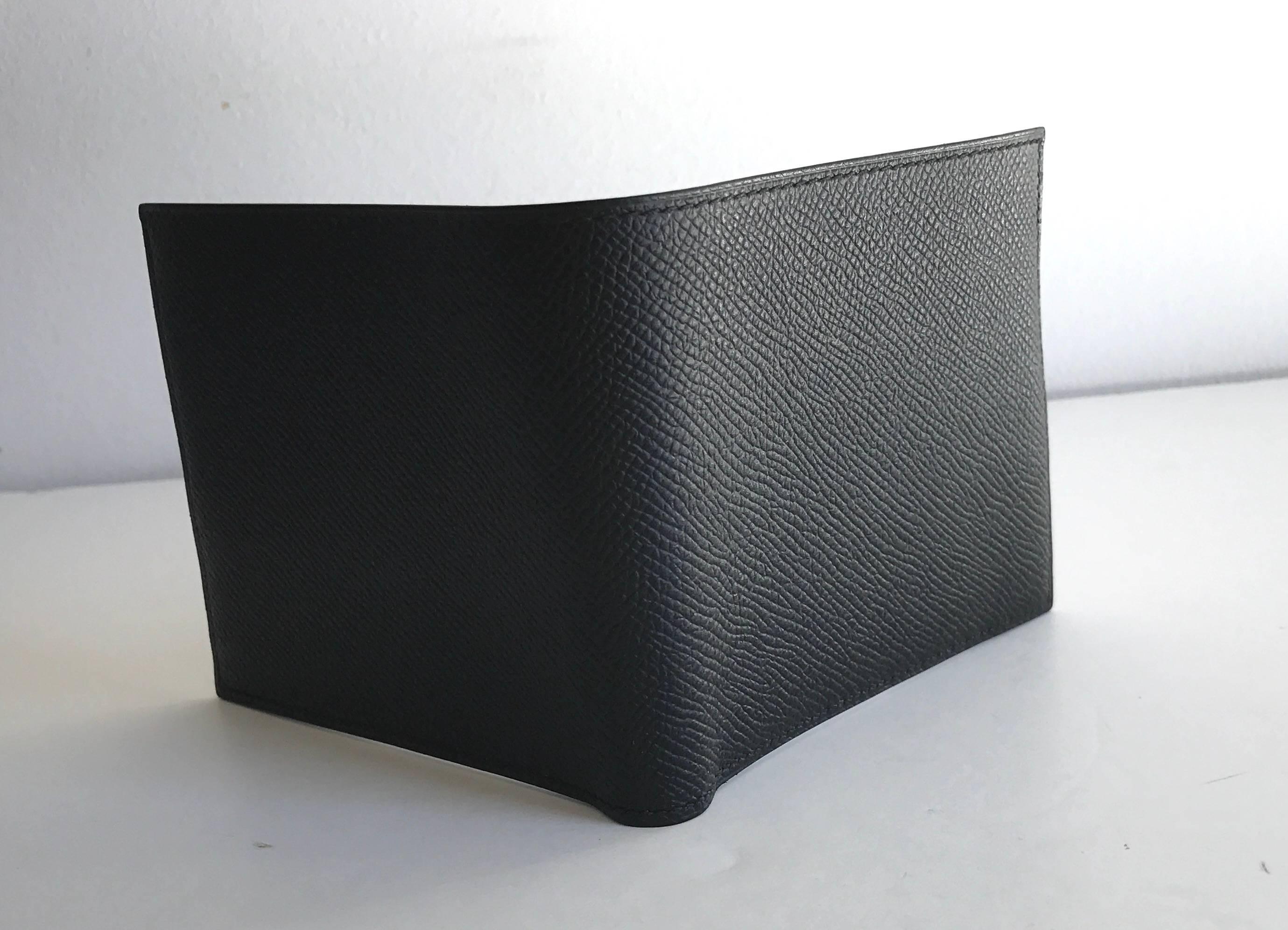 Hermes MC2 Copernic Wallet in Black Epsom
New never used
This wallet will be a treasure for years to come
Perfect Gift
The perfect mens wallet in Black Epsom Leather

MC² Copernic wallet
Hermes wallet in Epsom calfskin
Measures 3.5" x
