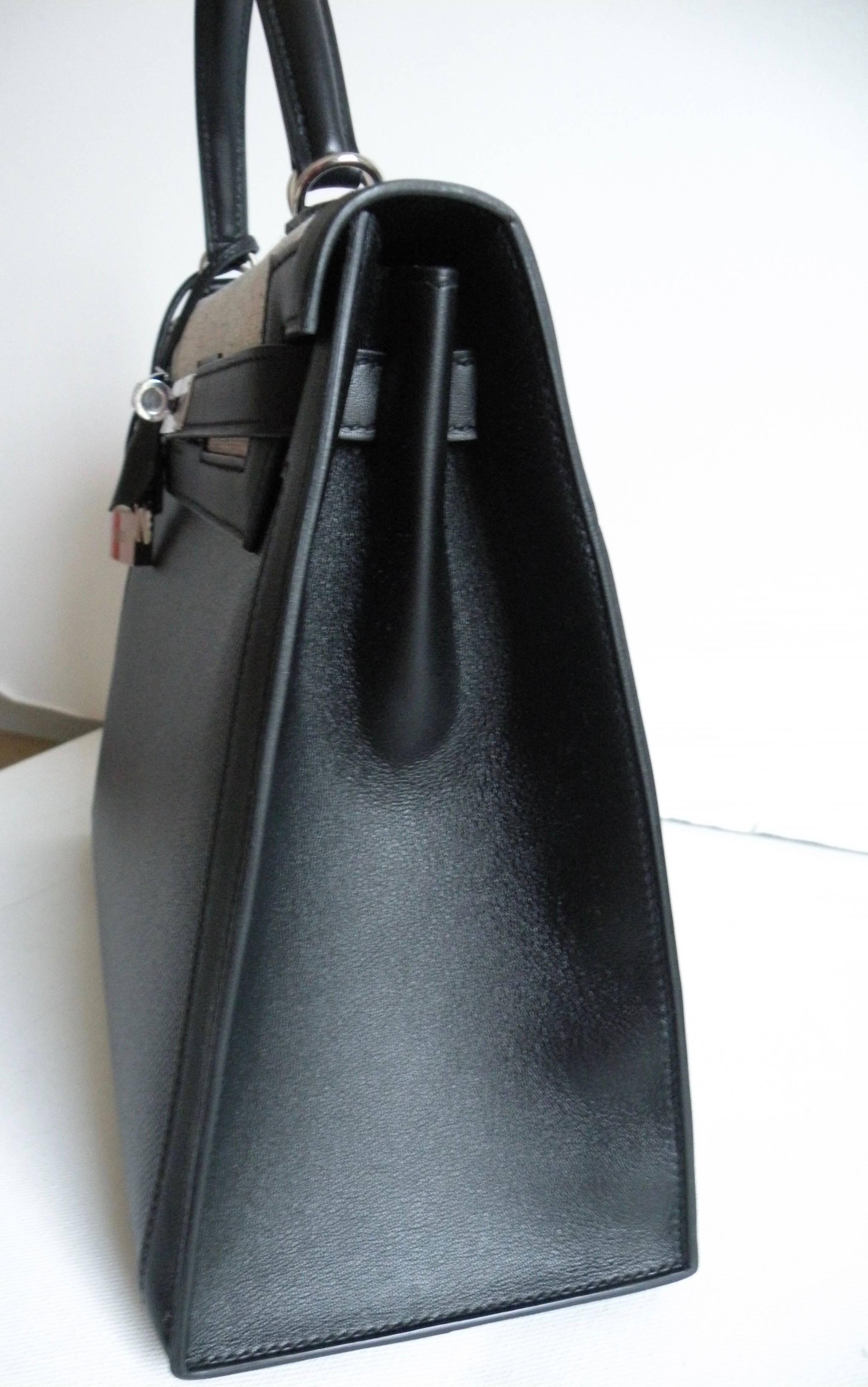 Hermes Kelly Sellier Bag 32CM Limited Edition Black Criss Etoile Toile w  Pocket In New Condition In West Chester, PA