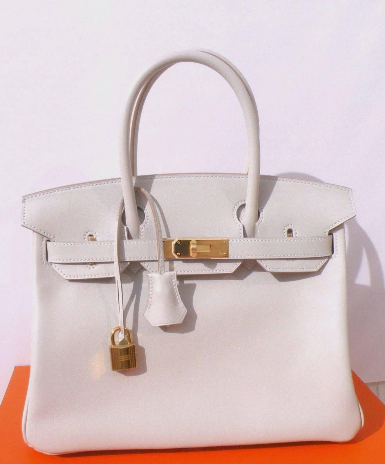 Hermès
30cm Birkin Bag

Silver and Gold is there anything better for the Holidays!
GRIS PERLE WITH GOLD

THE COLOR COMBINATION CANT BE BEAT!





Leather: Swift

Hardware: GOLD

Lined in Chevre

X STAMP

As always, the auction will include an