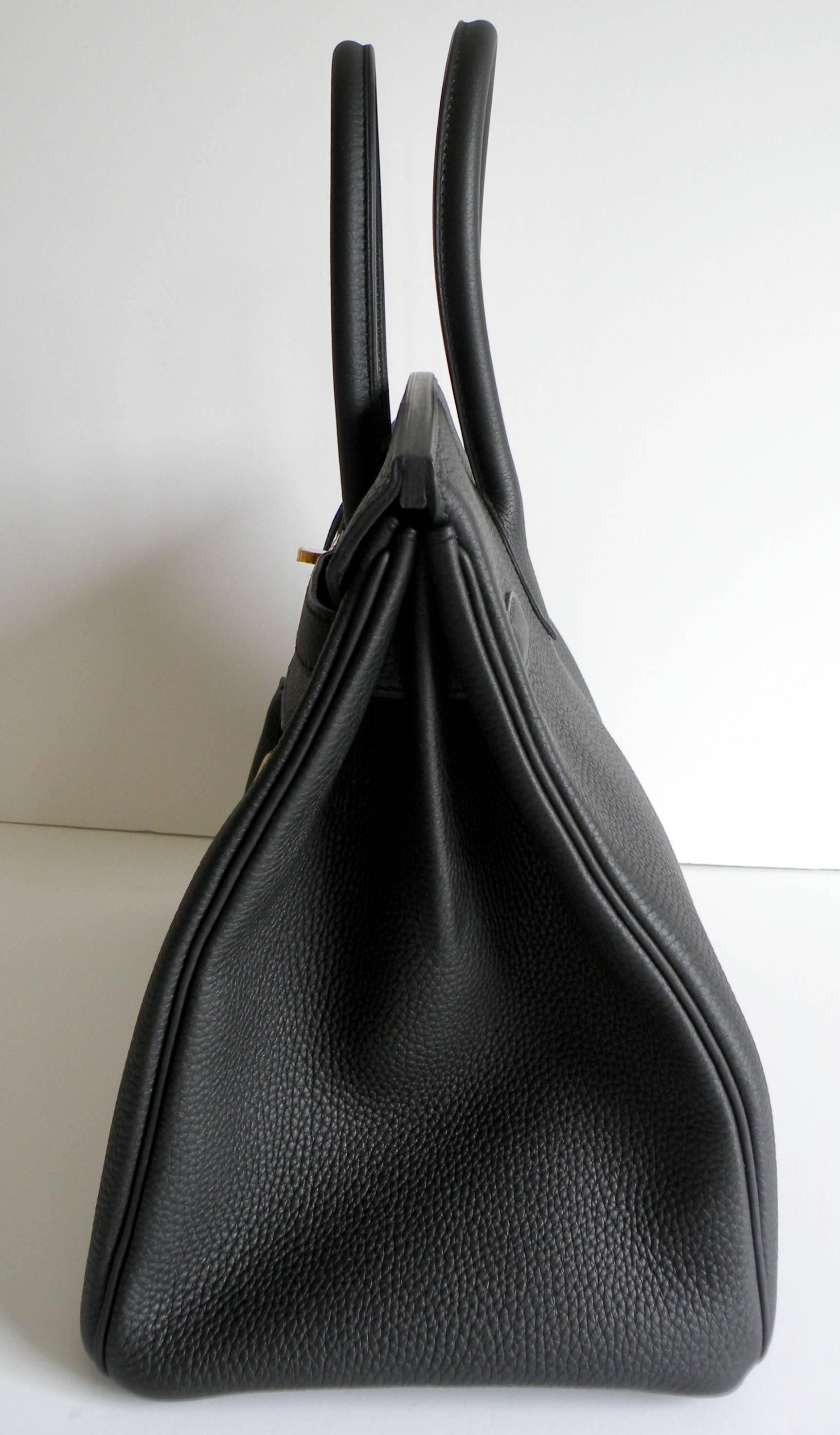 Women's or Men's Hermes Black Birkin Bag 35cm Togo Leather Gold Hardware 2017 A For Sale