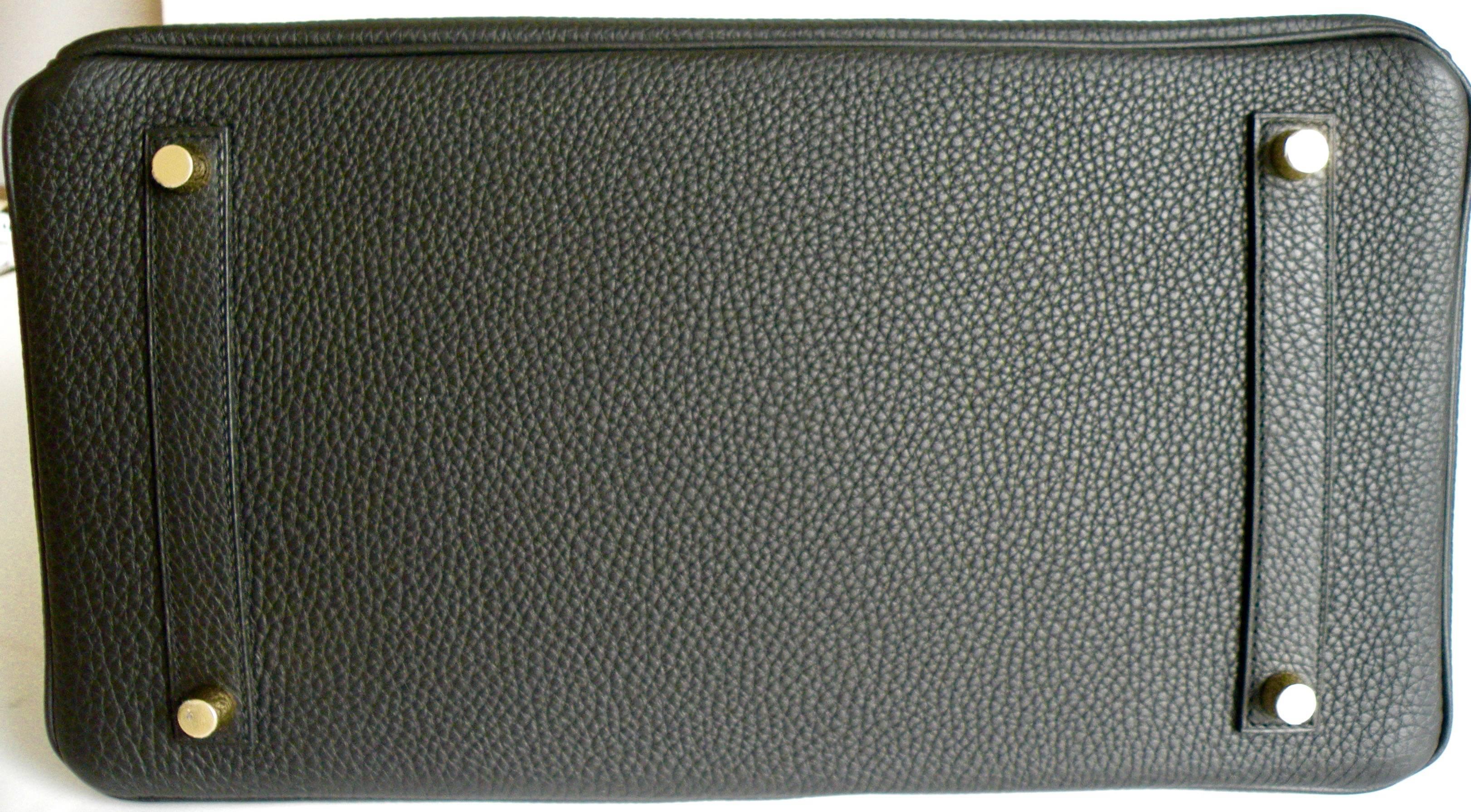 Hermes Black Birkin Bag 35cm Togo Leather Gold Hardware 2017 A For Sale 4