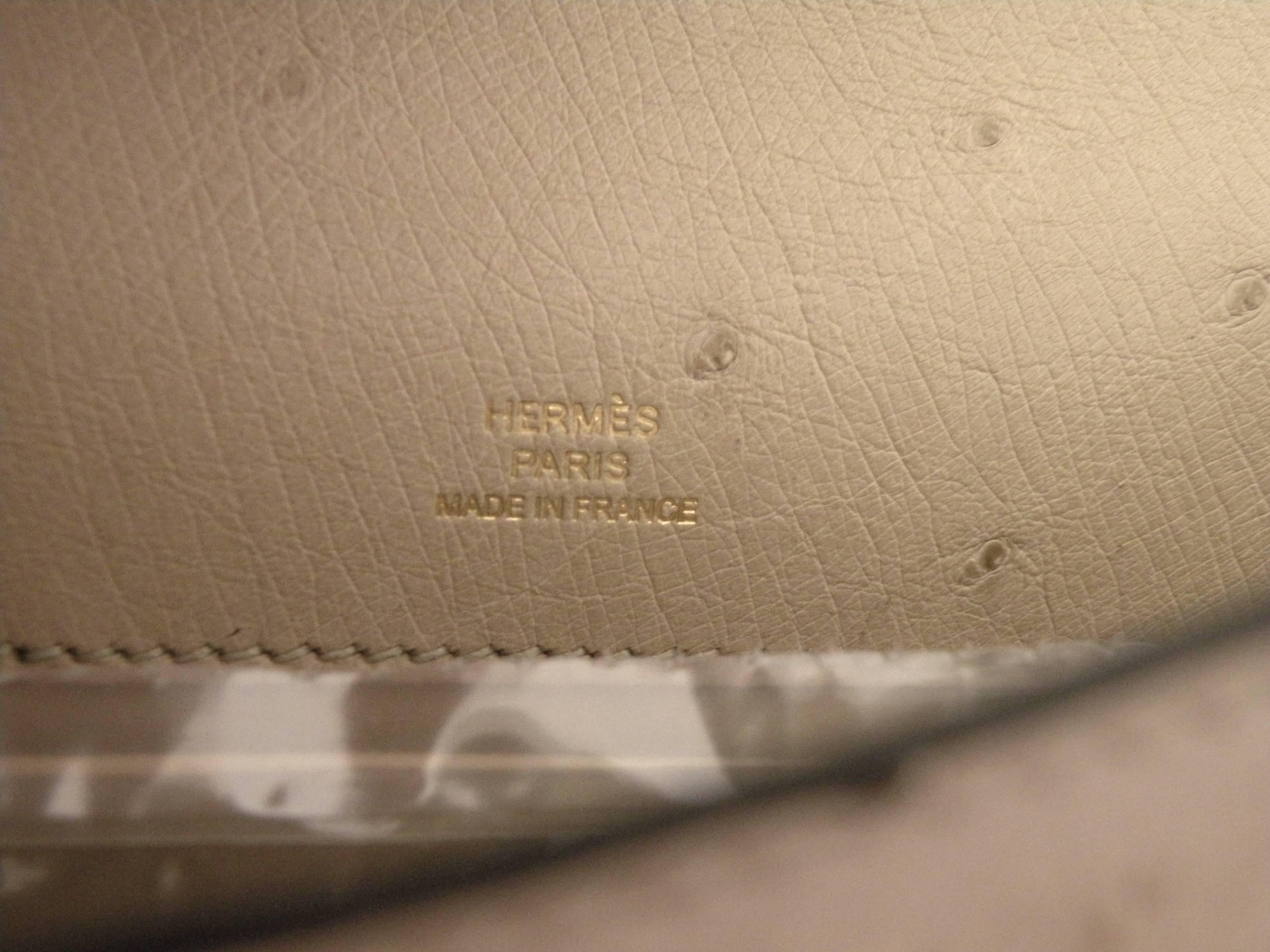 Hermes Kelly Pochette Parchemin Ostrich Gold Hardware For Sale 2