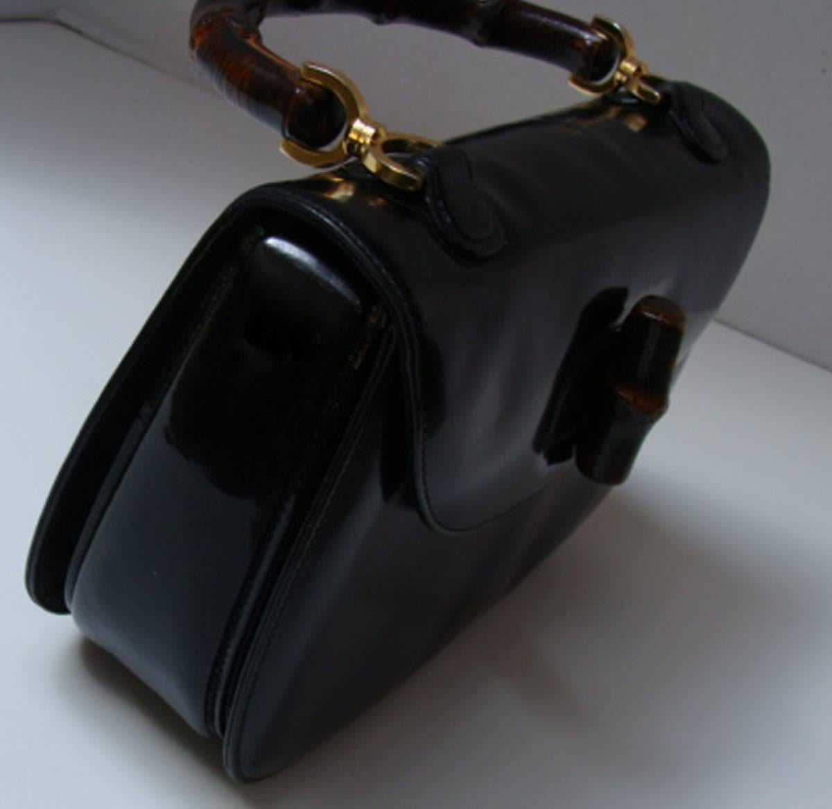 Classic Black Leather  Bamboo Handle Handbag by Gucci In Good Condition In Lambertville, NJ