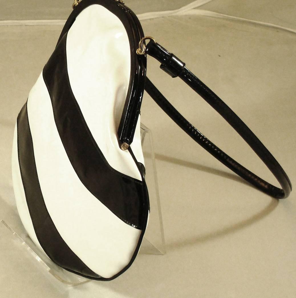 Women's or Men's Chic Black and White Patent Shoulder Bag  *ROOMY For Sale