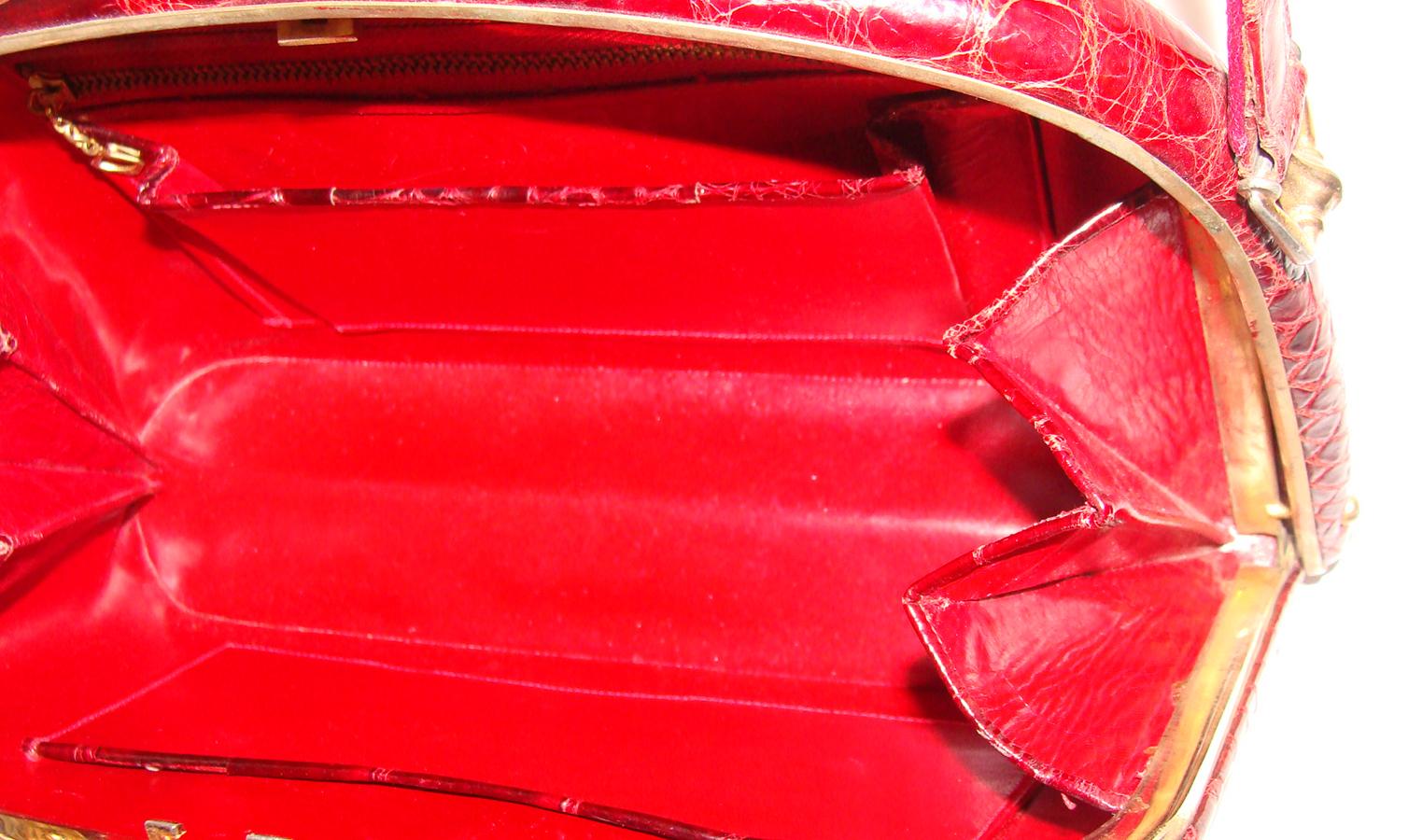 Architectural Deep Red Alligator Handbag Vintage FALL! For Sale 2