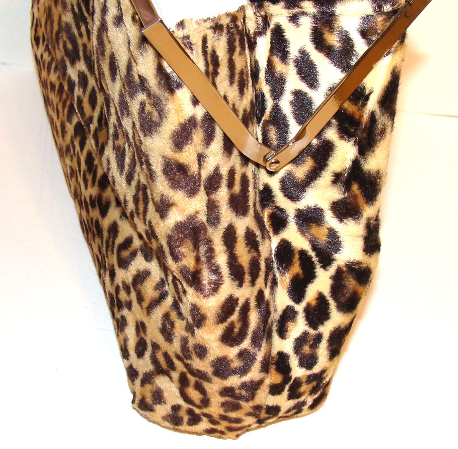 Women's or Men's Oversized Leopard Satchel 1960's MOD & Great  HOLIDAY