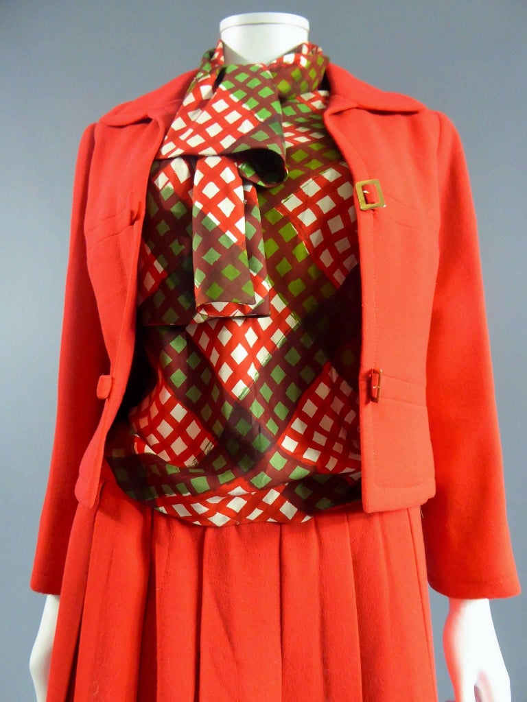 Women's Pierre Balmain red Silk jacket and pleated skirt suit Ensemble, Circa 1950 For Sale