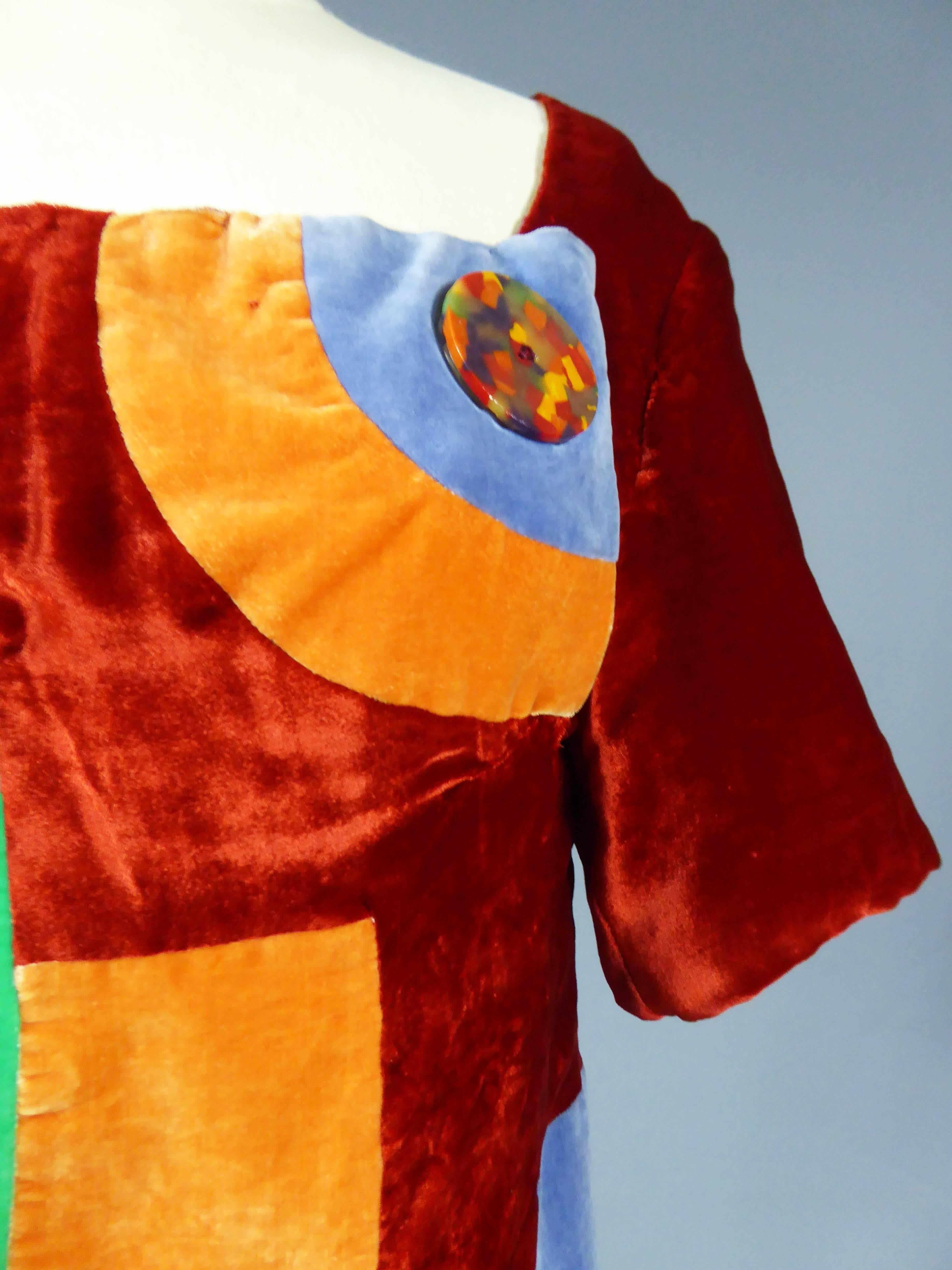 Velvet Dress For Cinema Sonia Delaunay Style In Good Condition In Toulon, FR