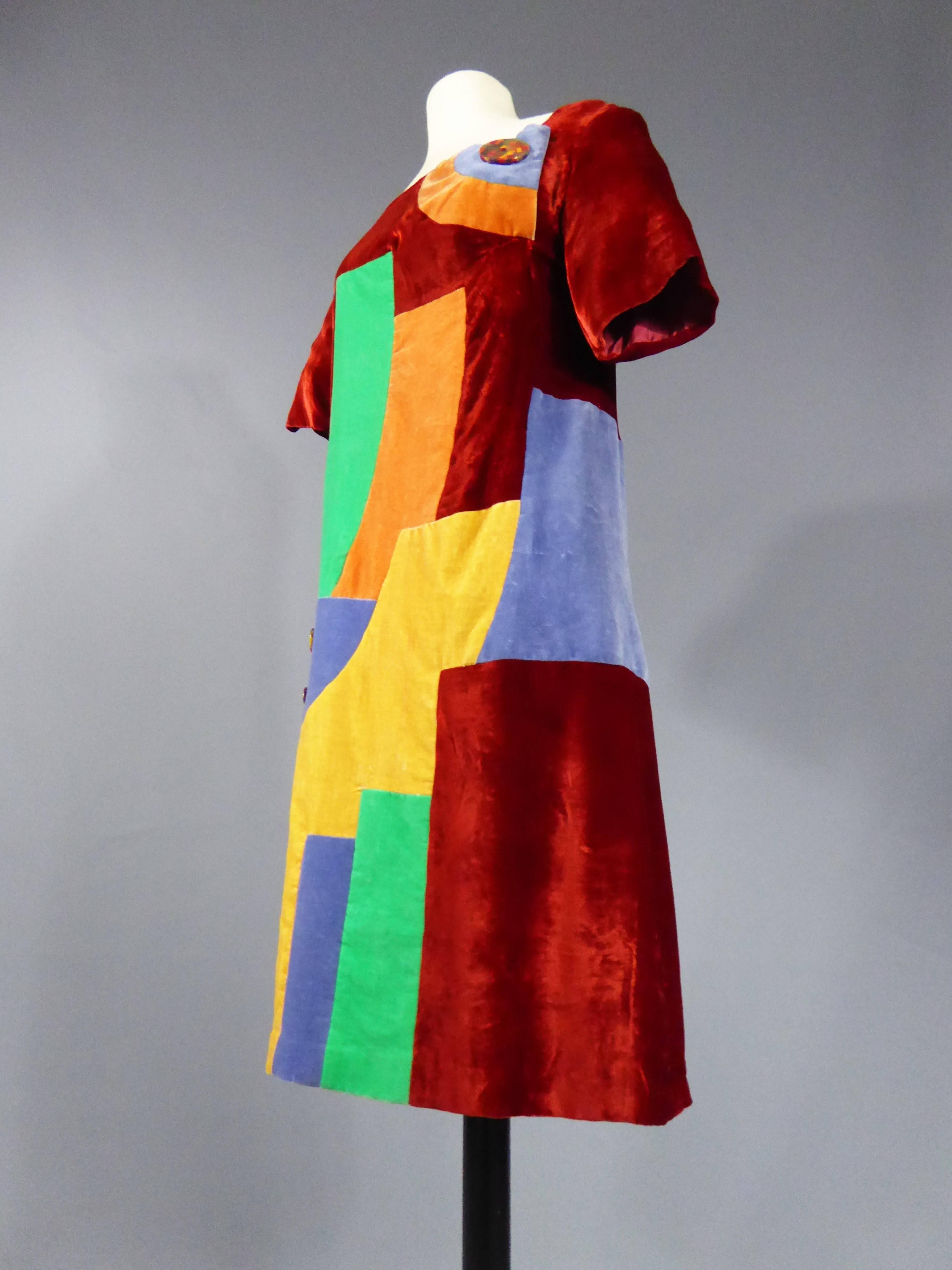 Velvet Dress For Cinema Sonia Delaunay Style 1