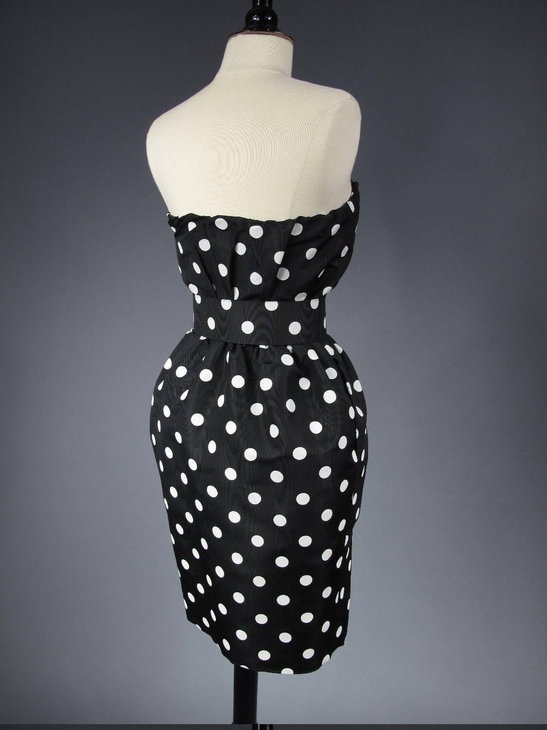 Givenchy Haute Couture Catwalk Dress, Circa 1975 2