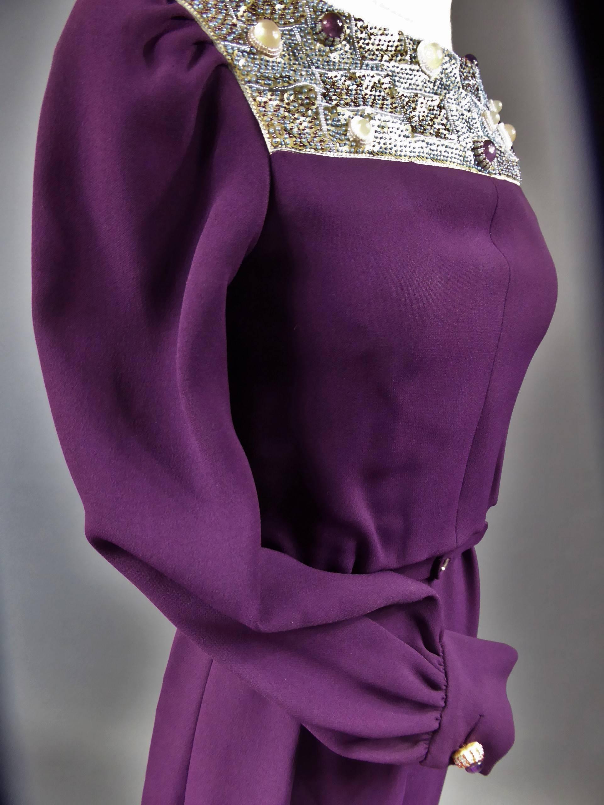 Nina Ricci Couture Kleid Kollektion Jeune Femme, 1970er Jahre (Violett) im Angebot