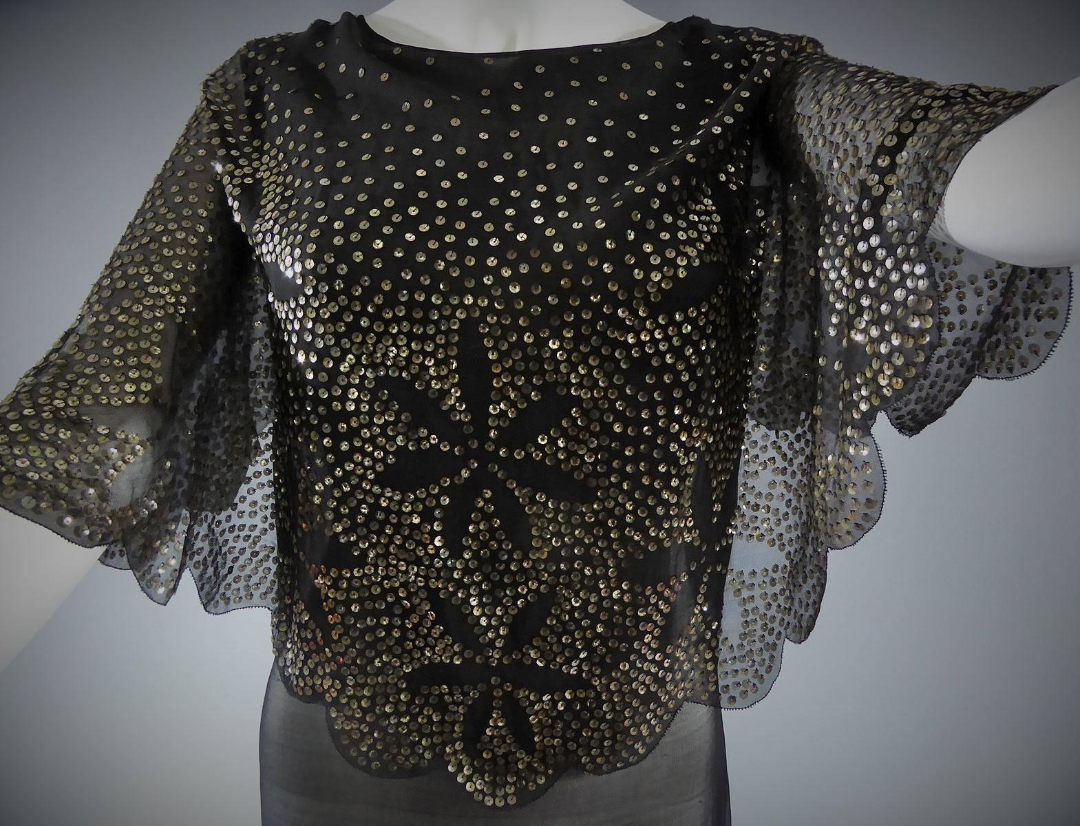 Black Silk Gauze Dress With Embroidered Silver Sequins, Circa 1935 In Excellent Condition In Toulon, FR