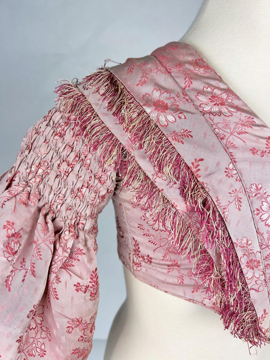Corpiño de niña en seda rosa Circa 1850 en Bueno estado para la venta en Toulon, FR