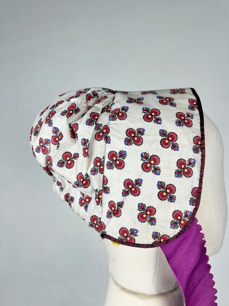 Un berretto francese in chintz - Vallée de le Roya- Nizza Circa 1880 in vendita 2