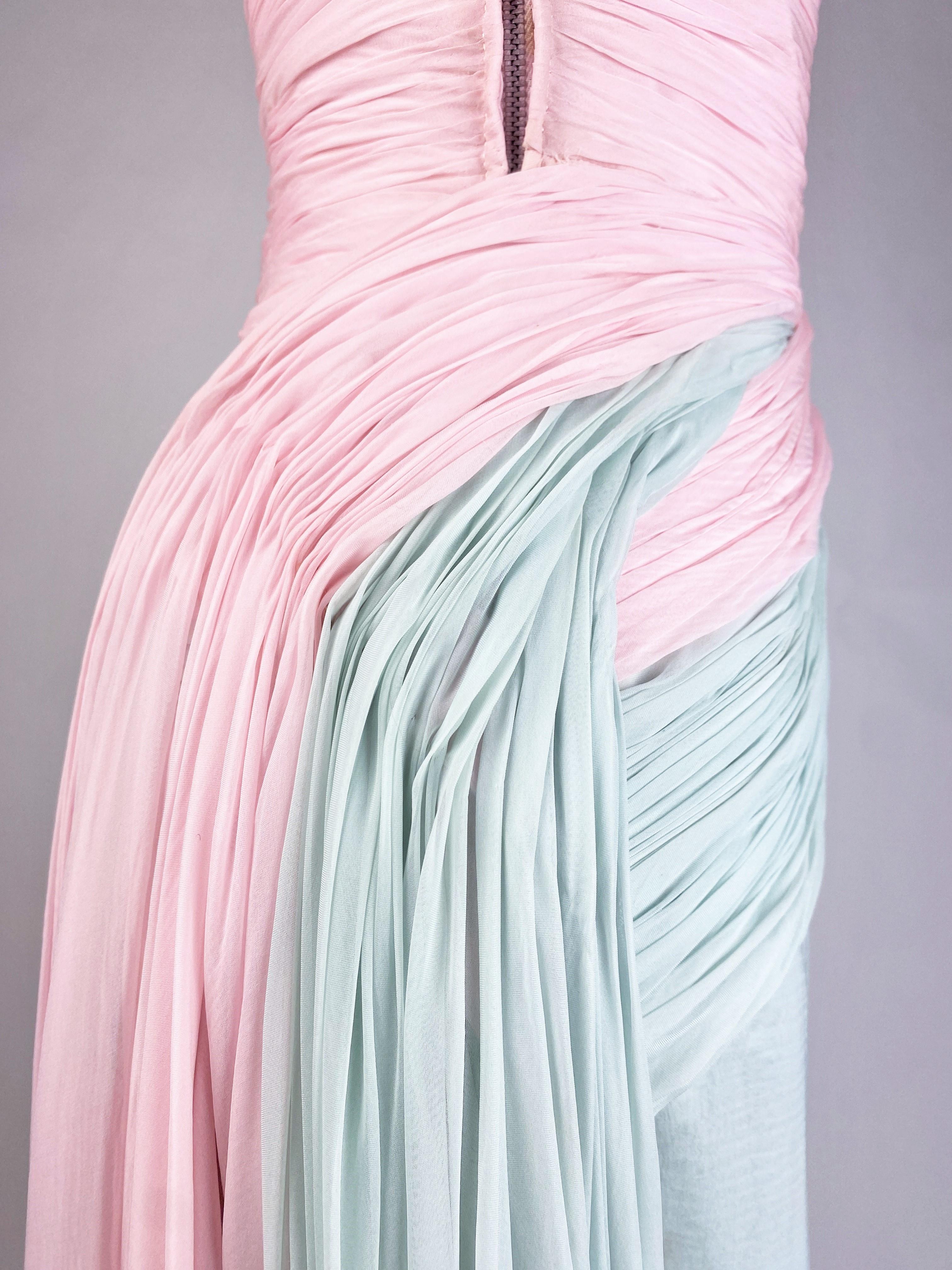 Ein Chiffon-Ballkleid von Jean Dessès Haute Couture Paris Frankreich CIRCA 1956 im Zustand „Gut“ im Angebot in Toulon, FR