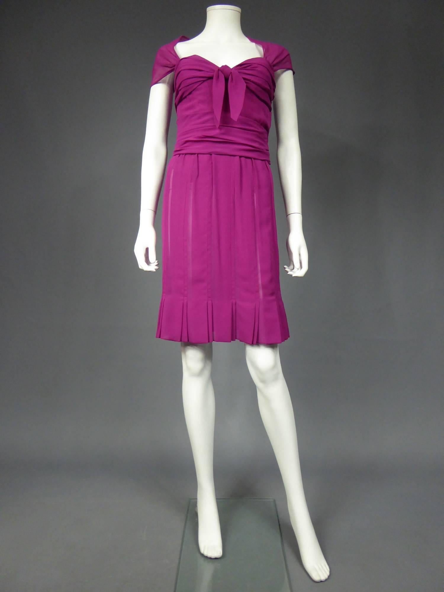 Rose Christian Dior - Robe haute couture en mousseline de soie rose, circa 1989 - 1990 en vente
