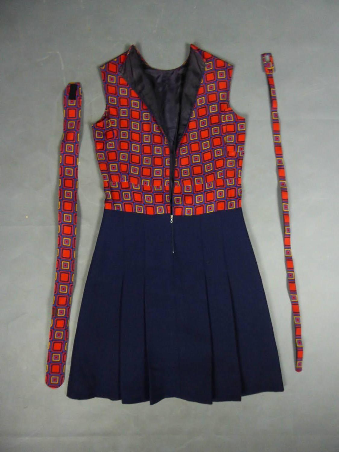Haute Couture Kleid und Jacke - ca. 1972 im Angebot 7