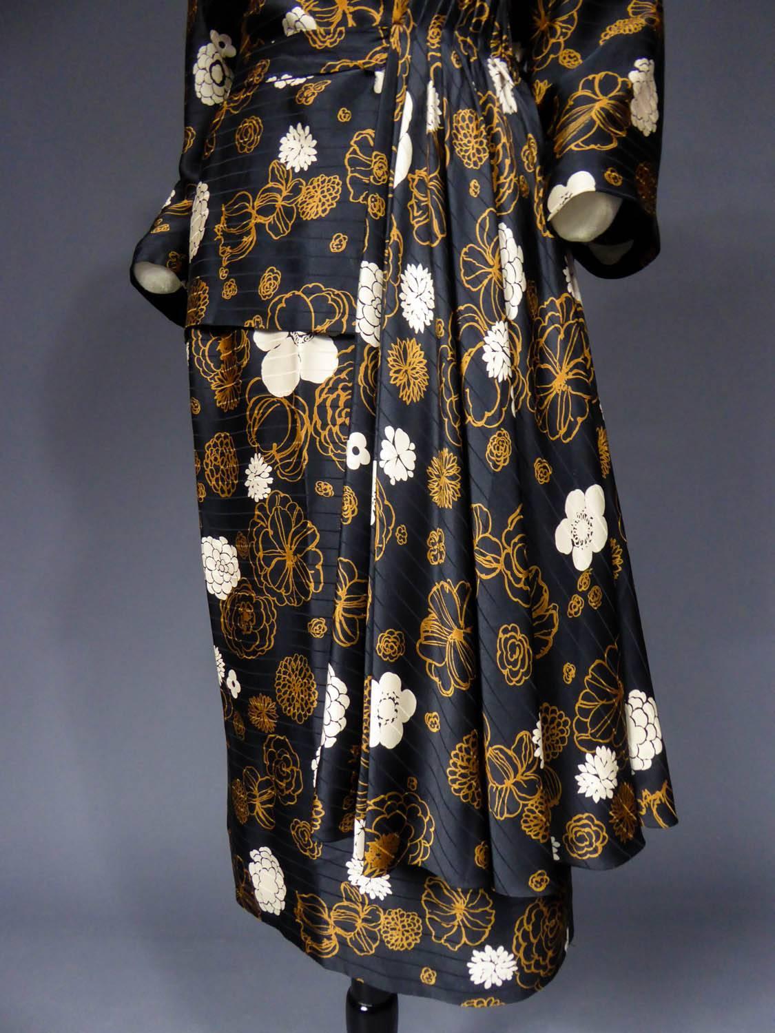 A French Grès Couture two pieces Printed silk Dress, Circa 1980 4