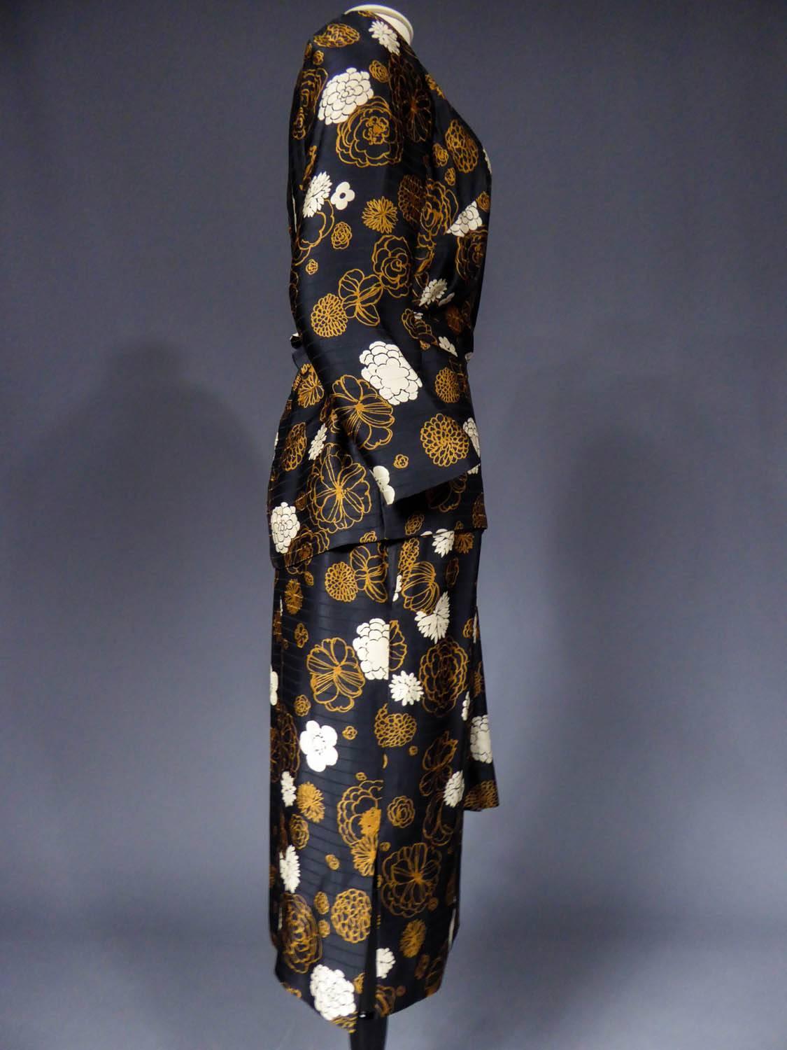 A French Grès Couture two pieces Printed silk Dress, Circa 1980 5