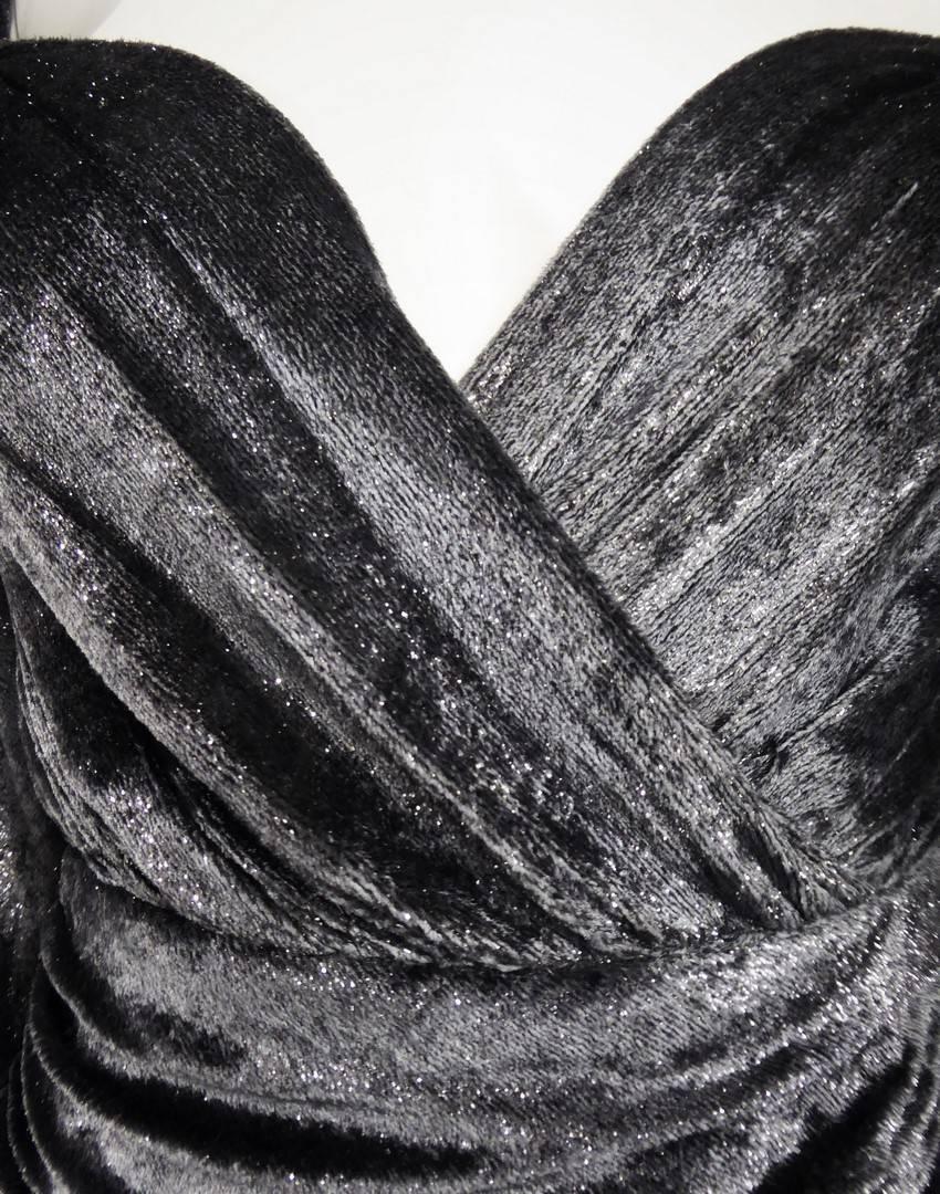 Yves Saint Laurent Couture Velvet Evening Dress, Fall 1982 8