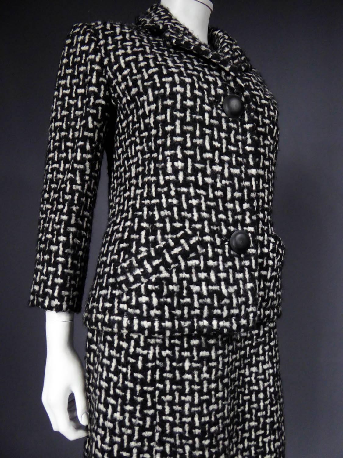 Christian Dior Skirt Suit Original Patron n ° 7351 - Fall 1962 3