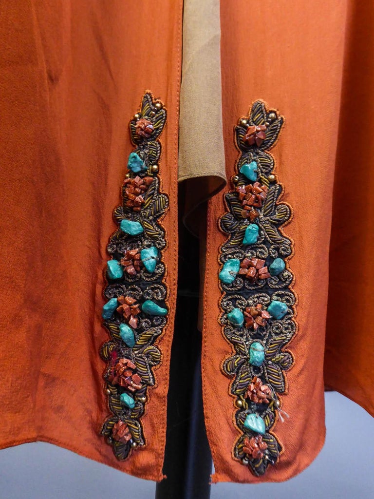 Art Deco Orientalist Jewel Silk Dress  with turquoises beaded Circa 1920 In Excellent Condition In Toulon, FR