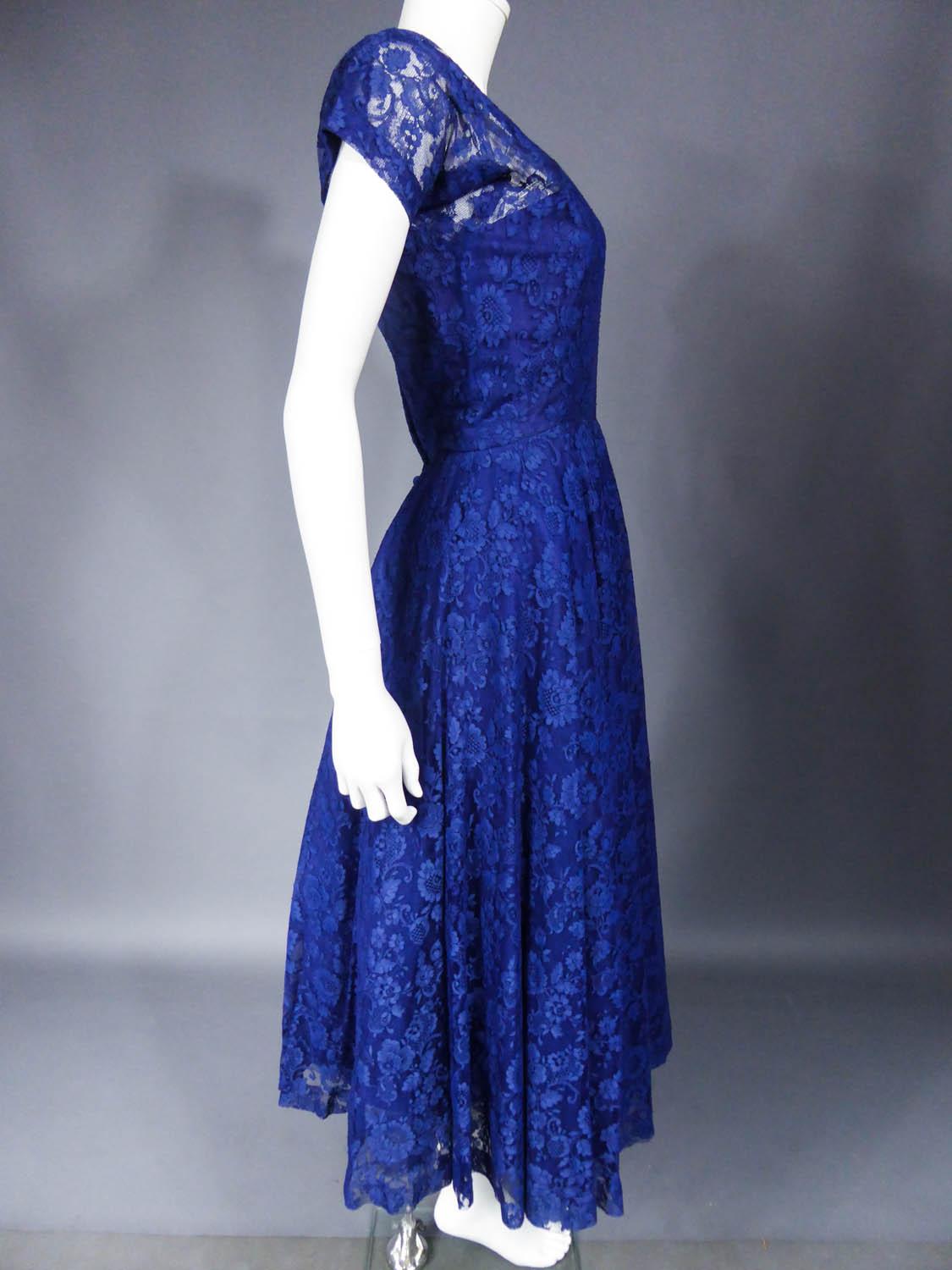 A Louis Féraud Haute Couture  French Lace Ballgown - Circa 1950/1955 5