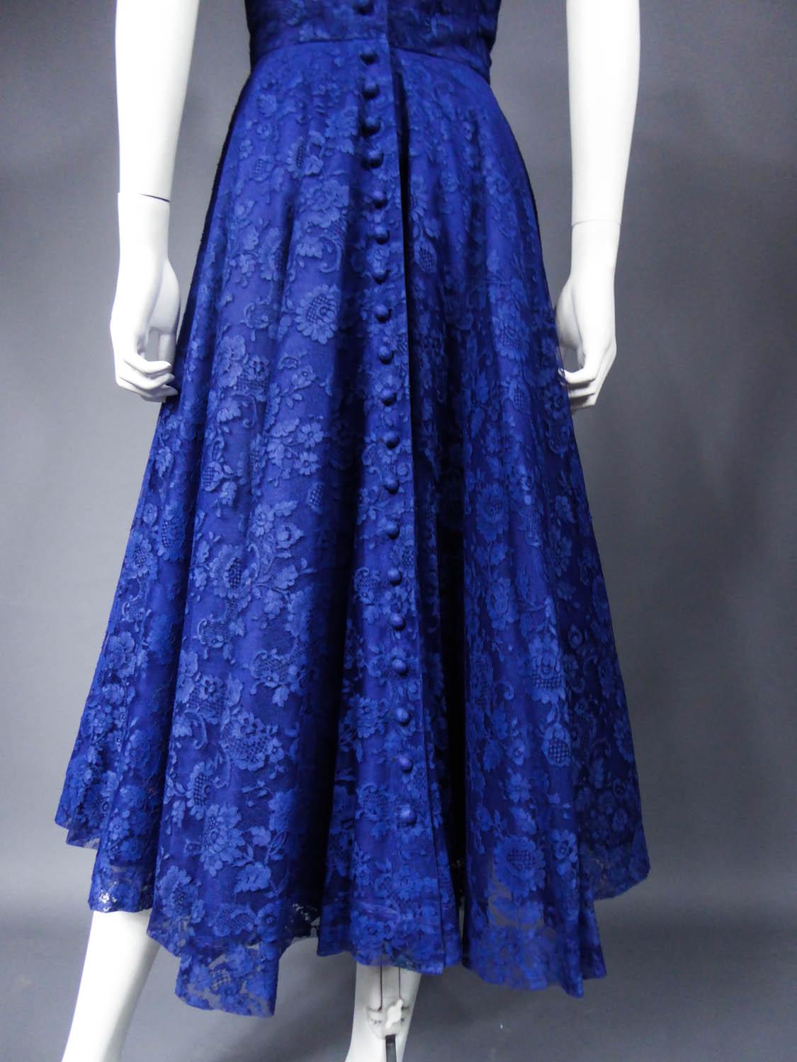 A Louis Féraud Haute Couture  French Lace Ballgown - Circa 1950/1955 8
